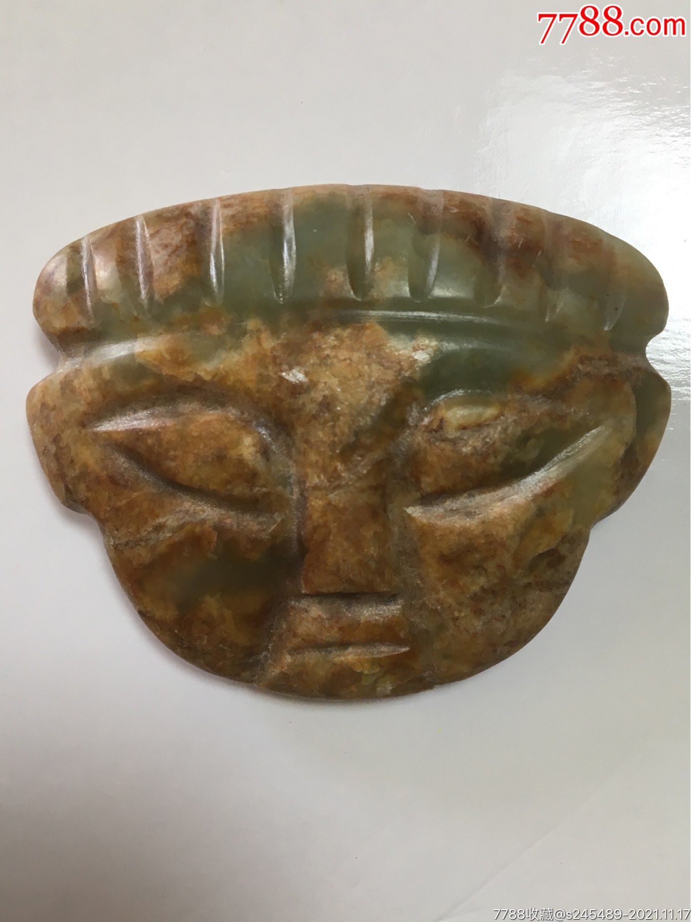 红山文化人面玉佩