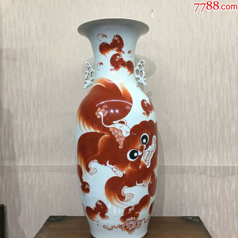 名家全美品红狮子大瓶