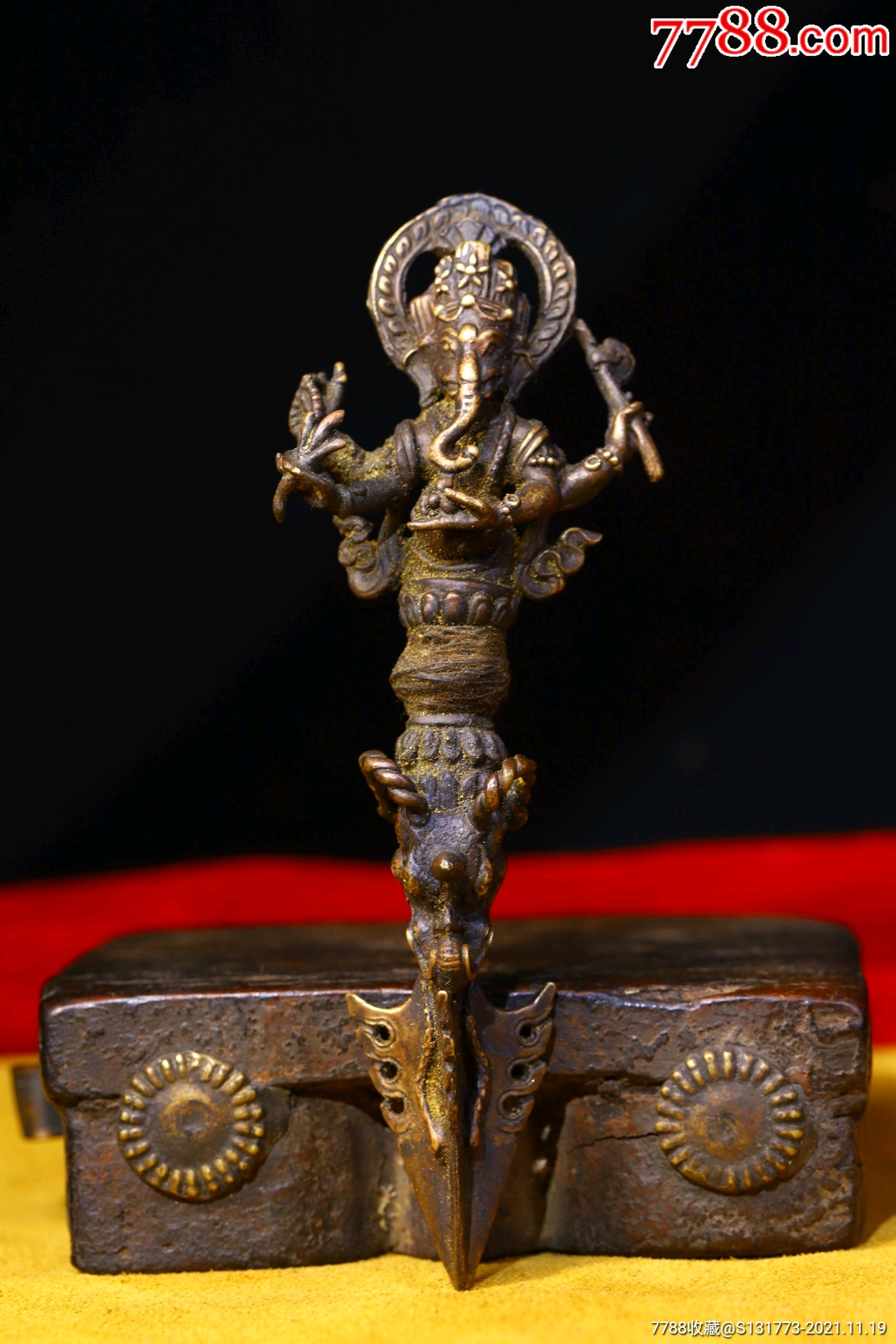 藏地铜象神金刚杵法器铜胎纯手工敲打錾刻法器高135㎝宽45㎝重约1