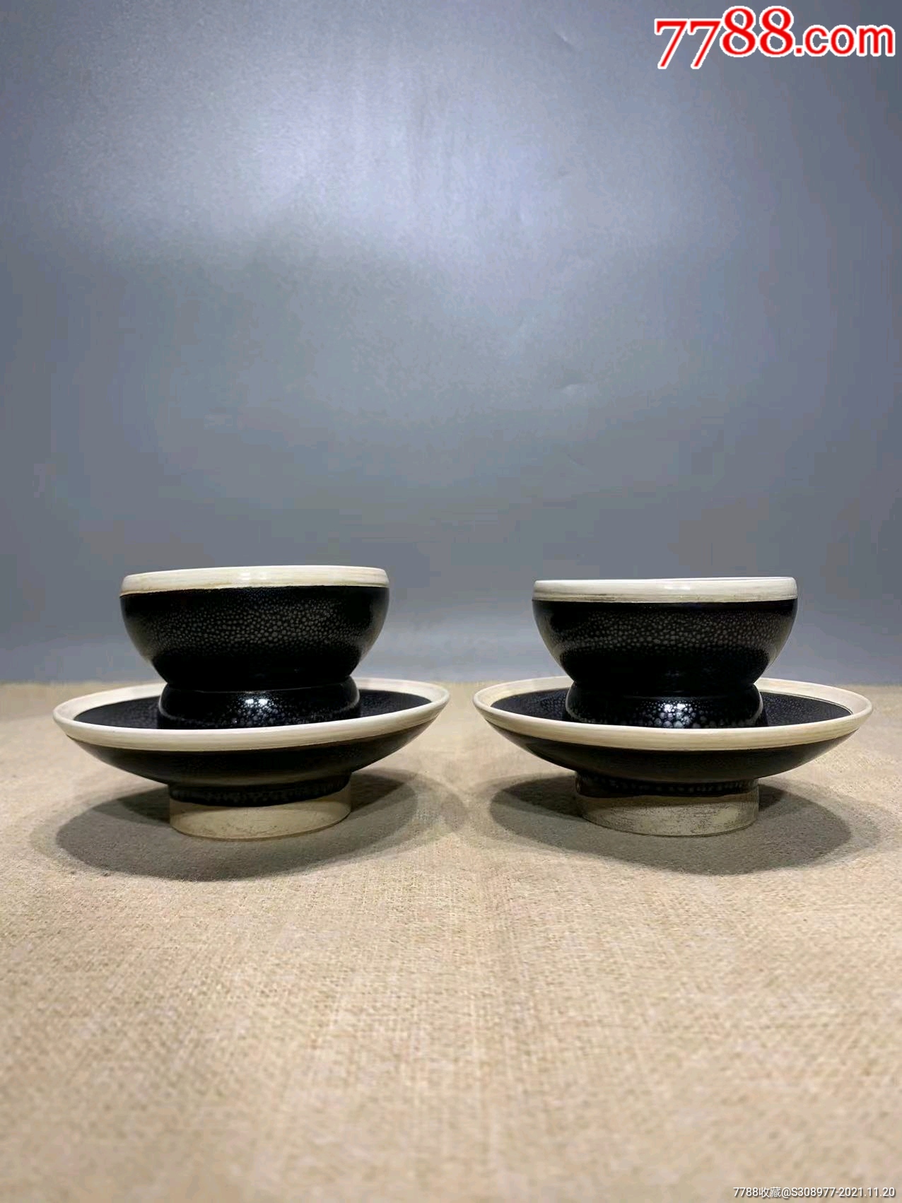 宋白覆轮油滴茶盏一对