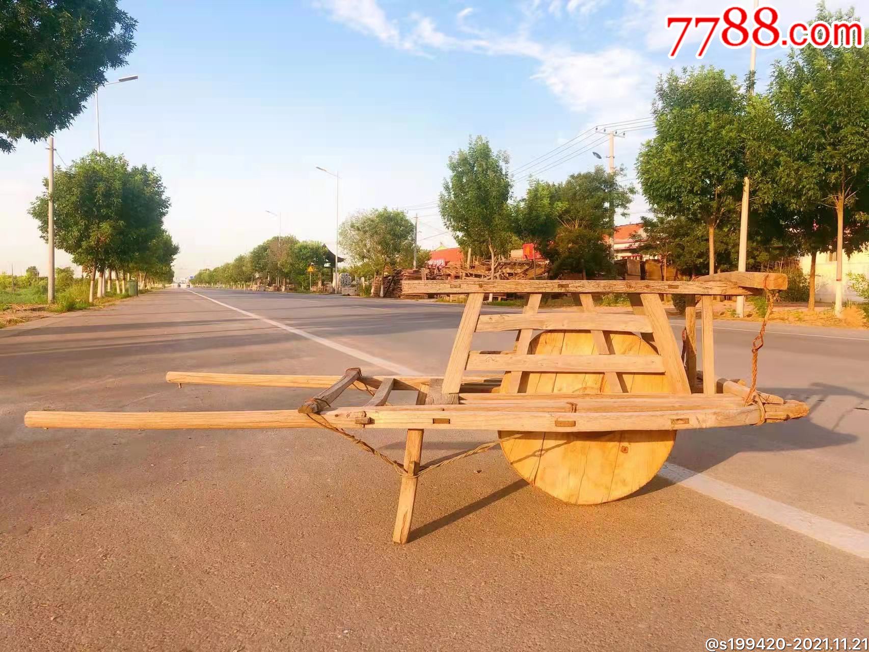 榆木独轮车六七十年代全品相正常使用