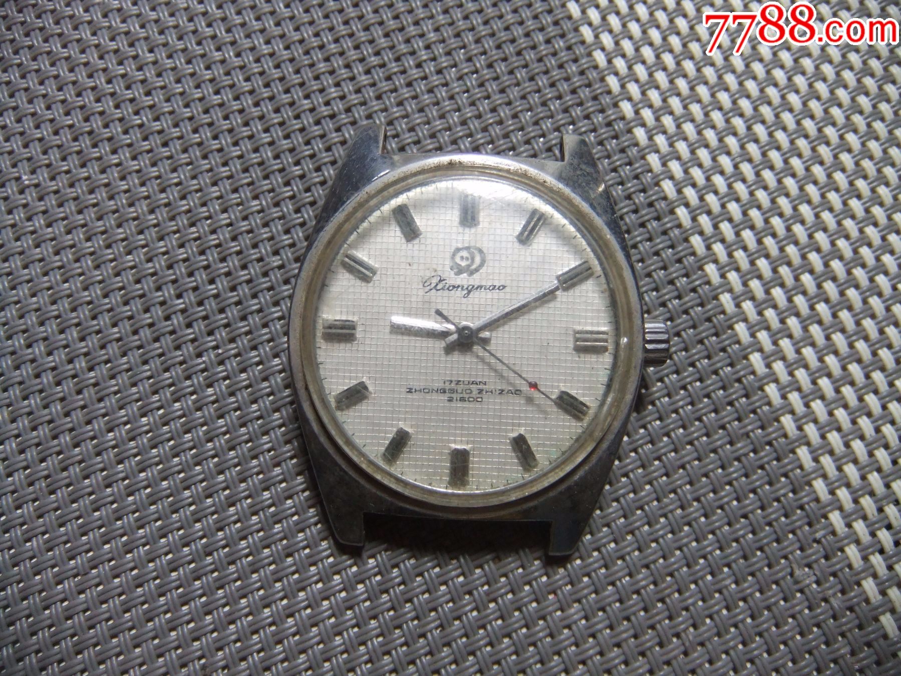 熊猫老手表11048