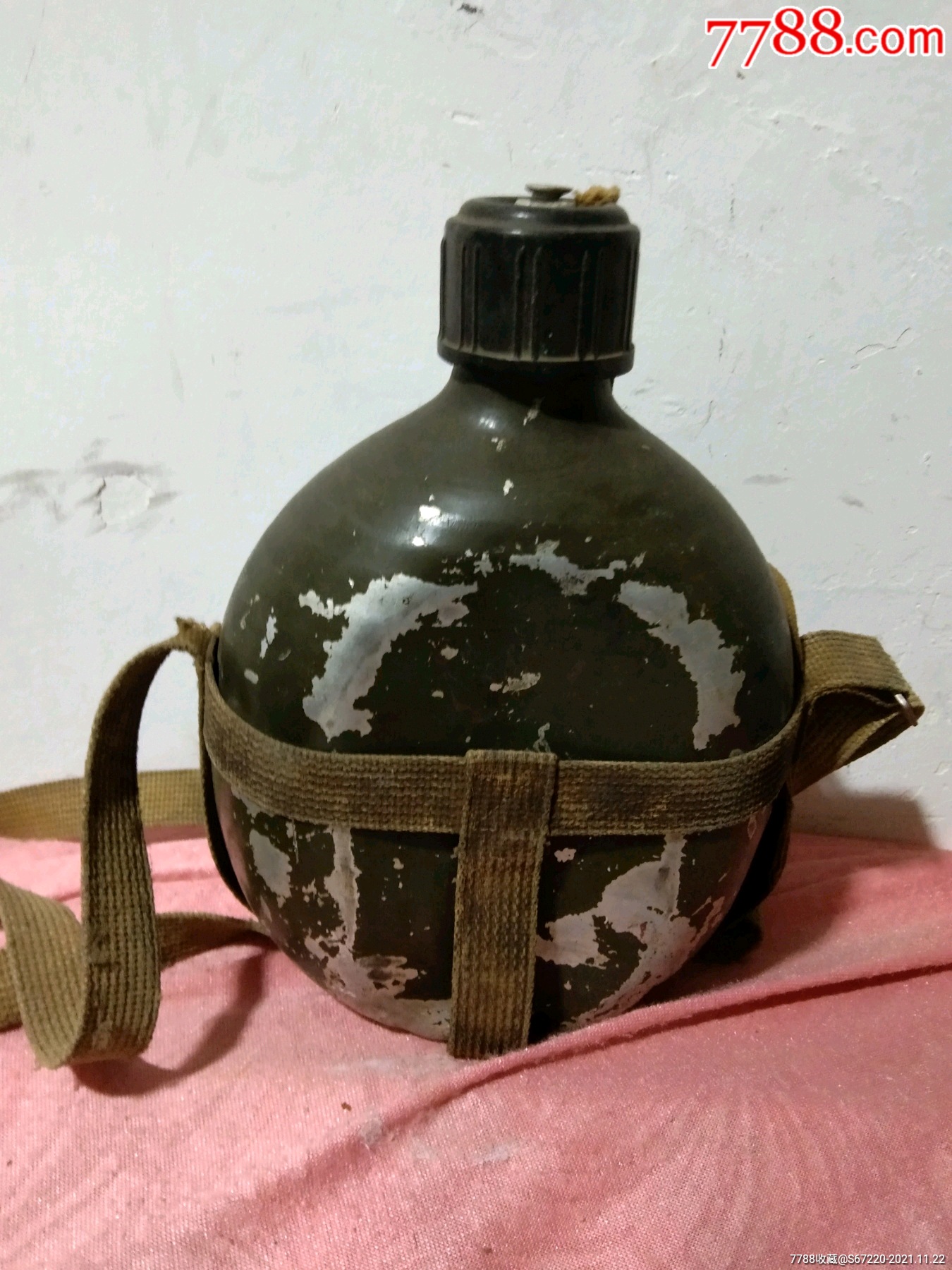 老式军用水壶图片