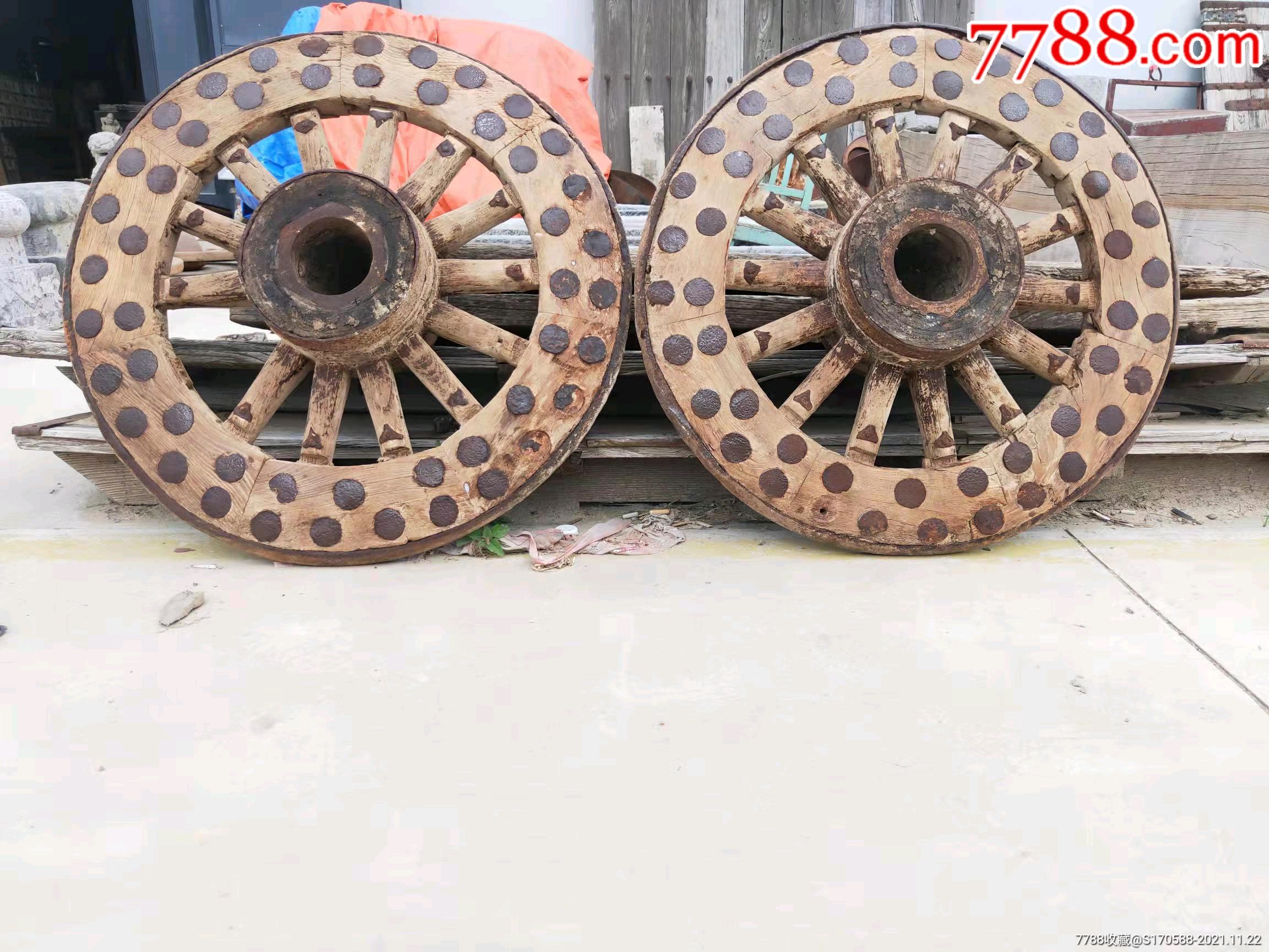 清代精品榆木老车轱辘一对品相如图包老无修复尺寸7623
