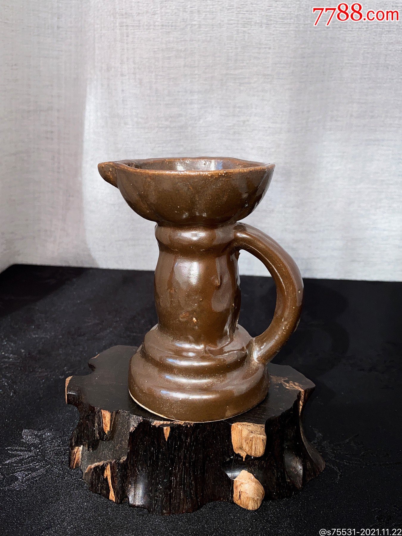 50年代淄博窑生产莲瓣紫金釉老油灯民俗老物件