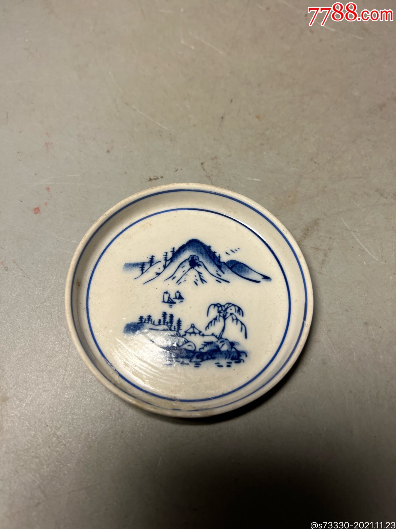 80年代左右青花山水小壶承一只