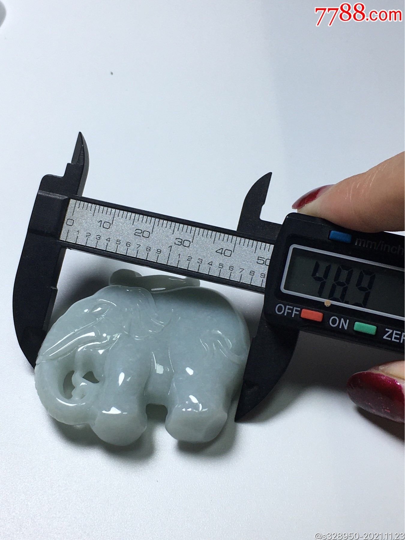 缅甸翡翠a货大象挂件