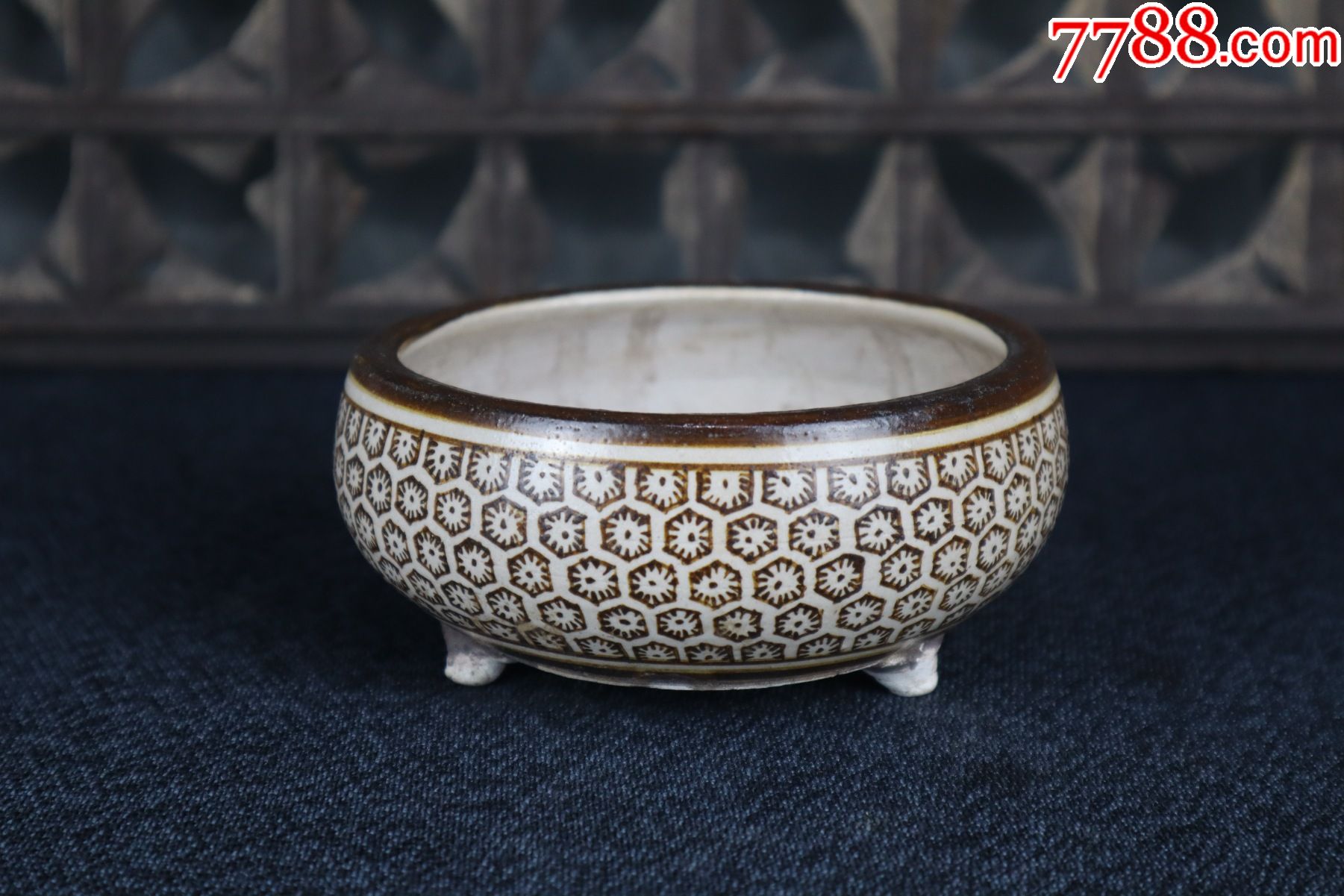 宋代吉州窑彩绘香炉