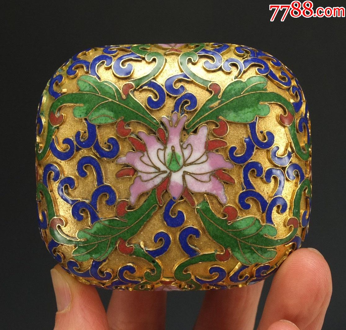 清代铜胎掐丝珐琅茶叶盒