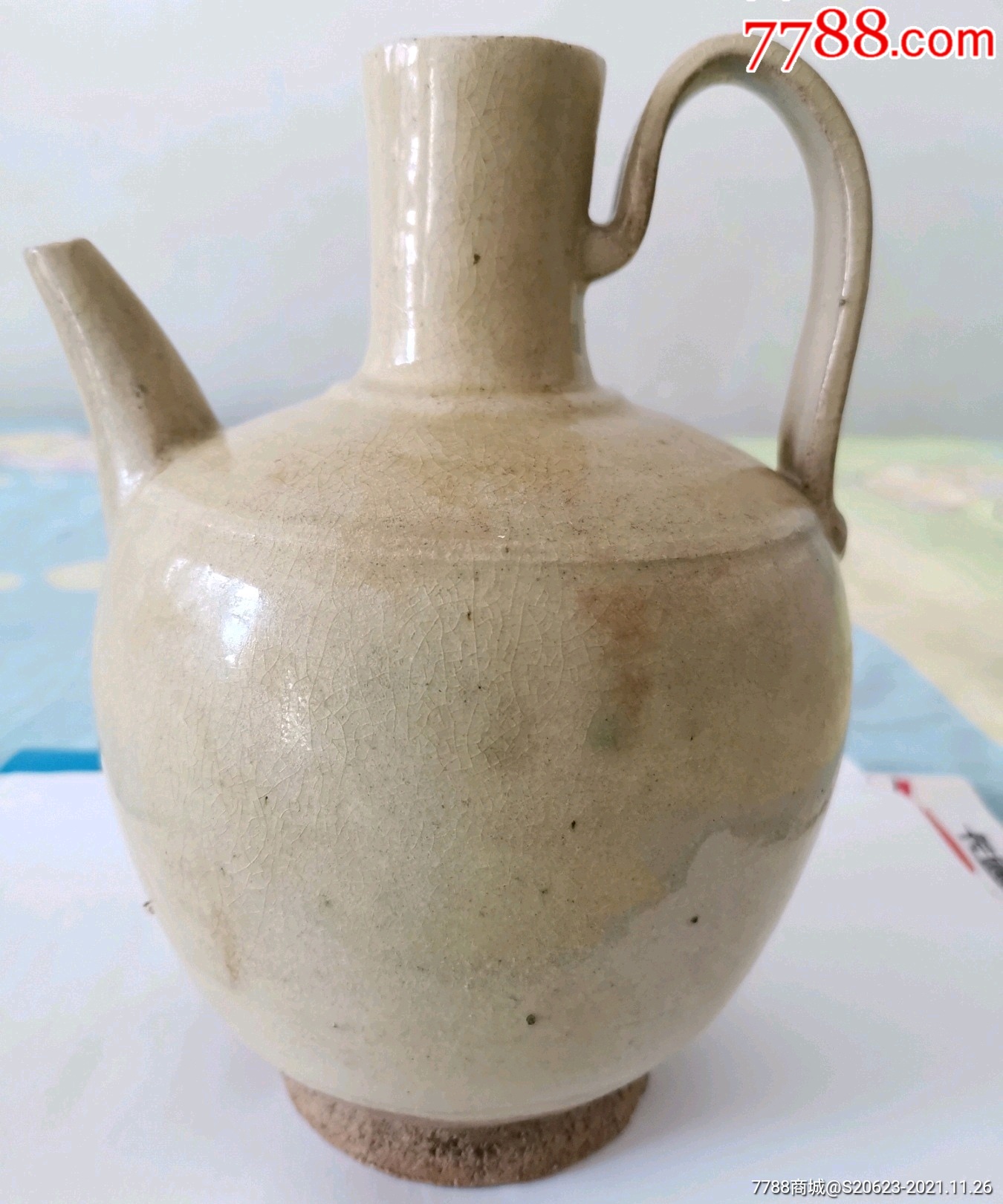 经鉴定是真品的宋代影青釉执壶