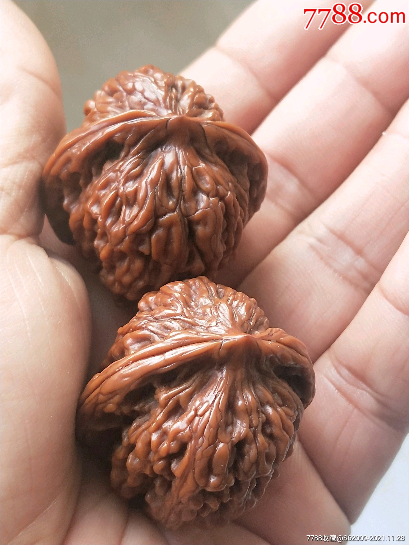 包浆红润全品老文玩核桃一对