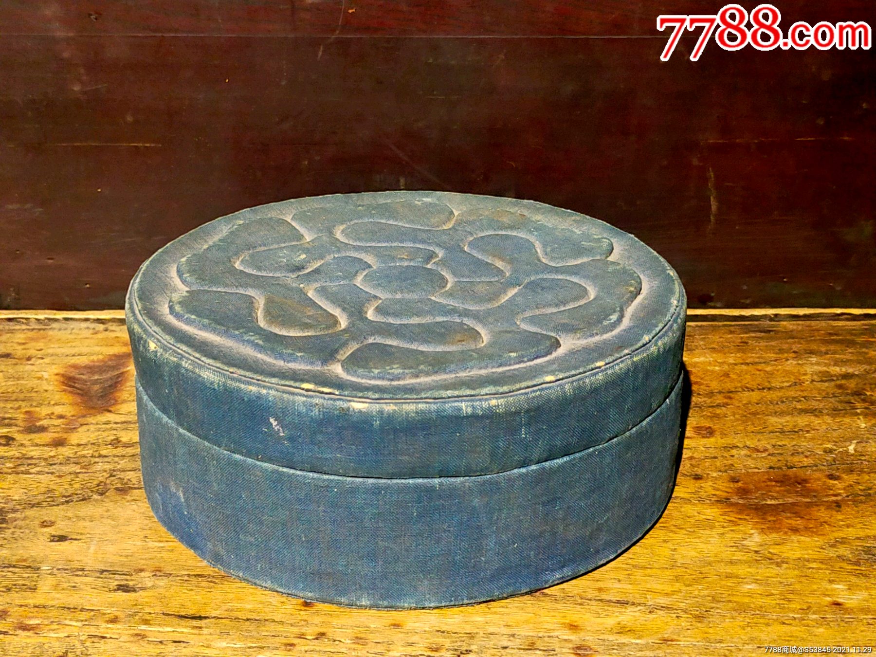 清代三品官朝珠盒