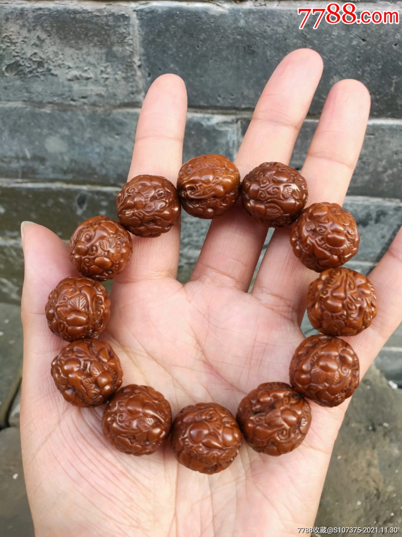 野生老桃核雕刻葫芦万代包浆红润保真