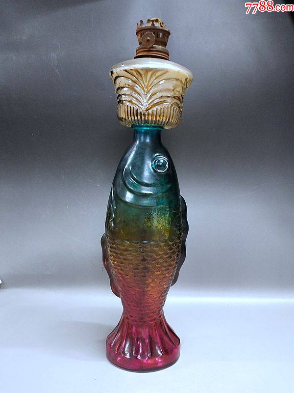 五十年代琉璃油灯