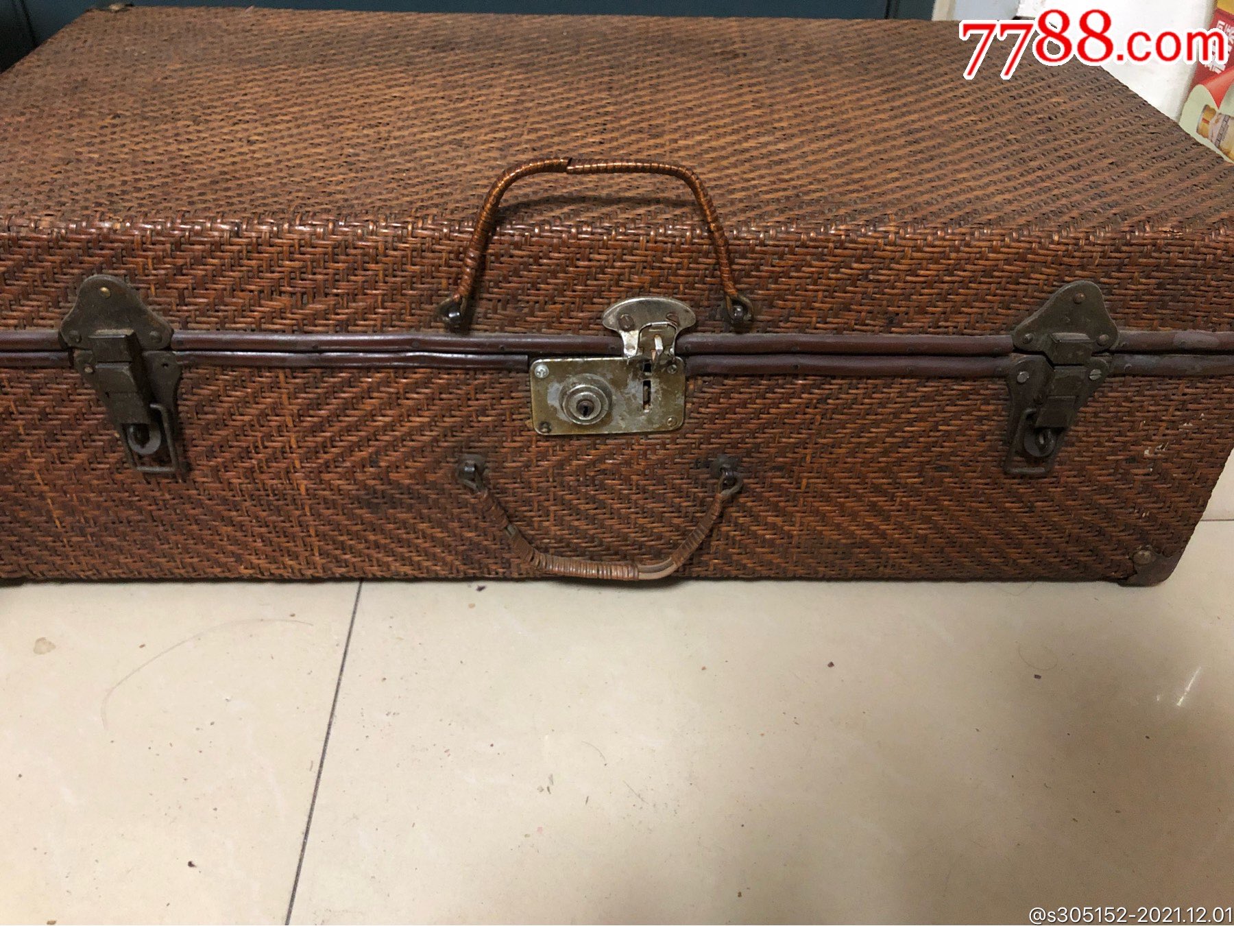 民国时期老式手提箱,箱体外侧竹藤手工编制-其他箱包-7788报纸收藏