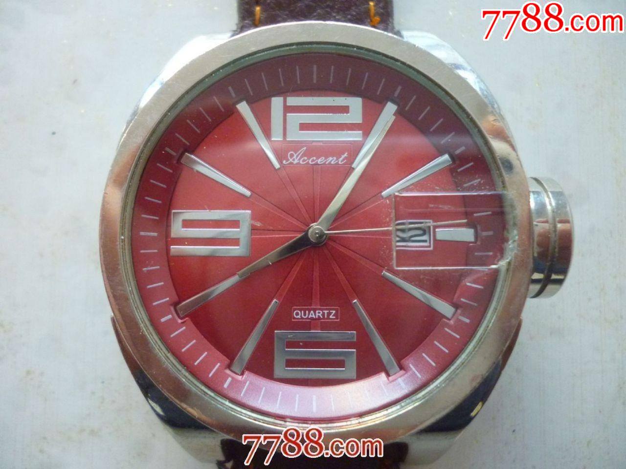 日本制造黑烤漆盘日历accent男士腕表一块二