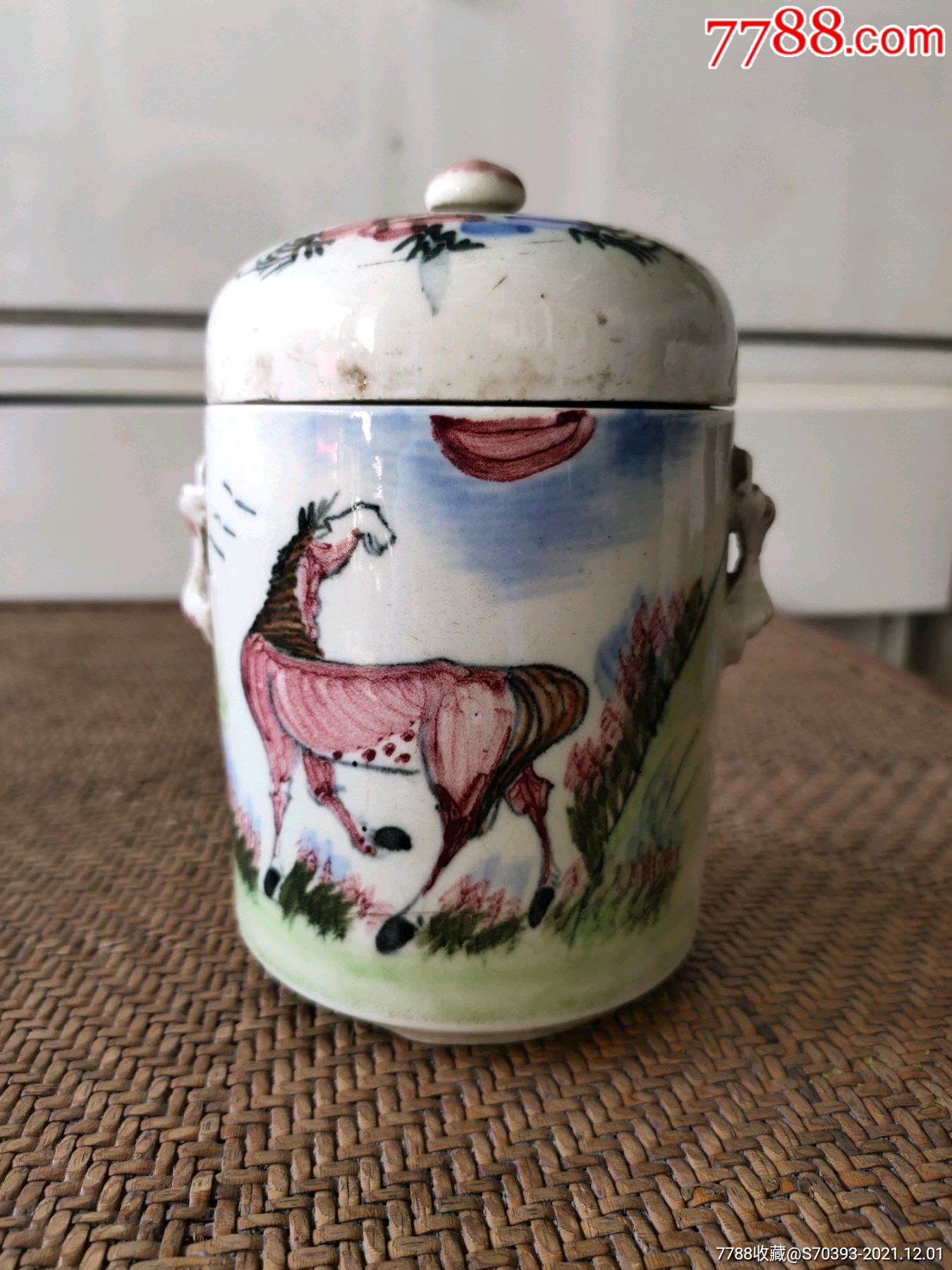 民国釉下彩马罐炖盅少见