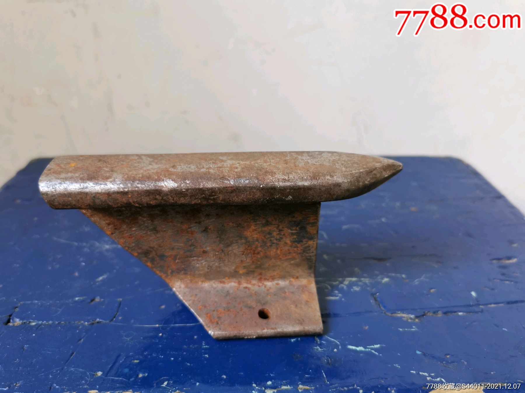 小铁轨铁砧子老工具