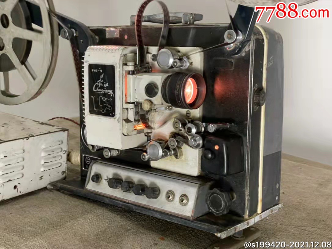 16毫米长江牌f164电影机一套品相完好声音洪亮图像清晰