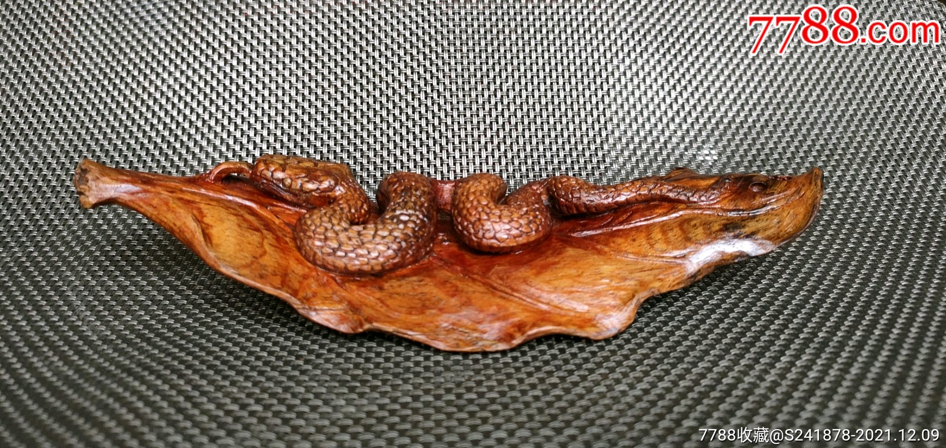 5厘米,用素有北方沉香的明子,经大师之手雕刻而成,纯手工雕刻,细致入