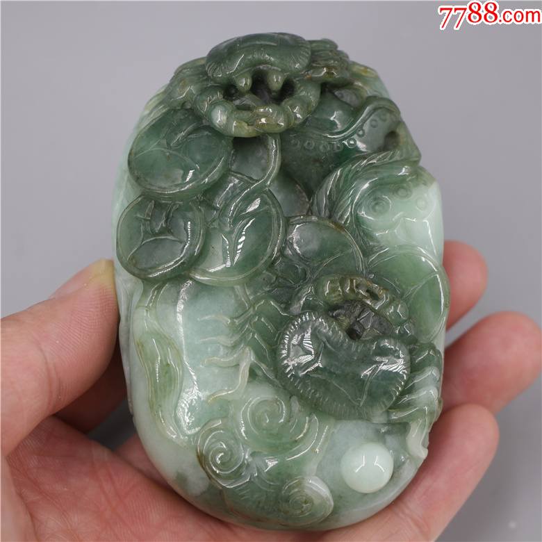 翡翠纯手工八方来财手把件