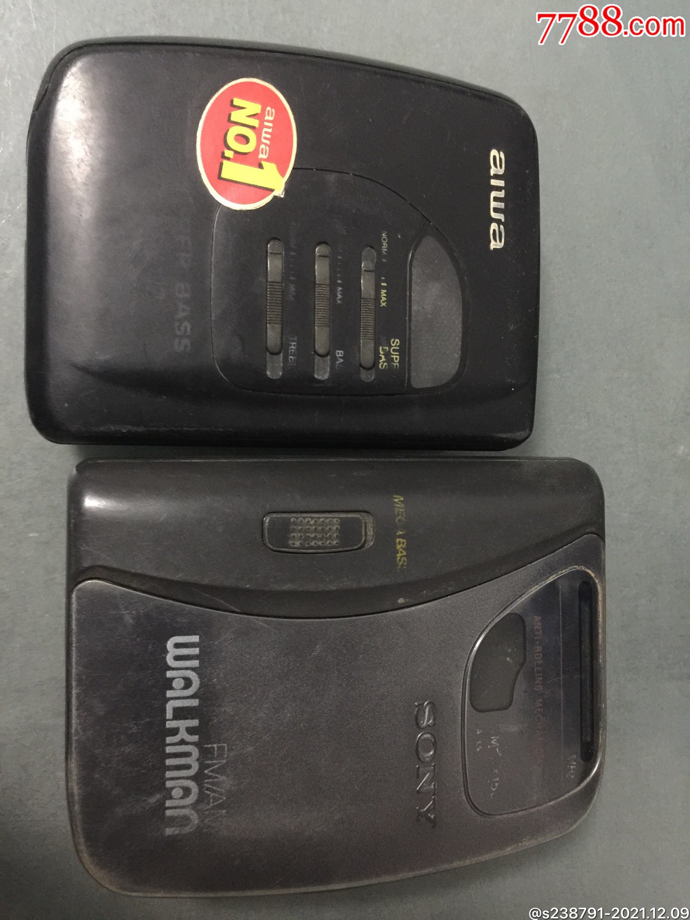 索尼n50爱华单卡录音机一共两台