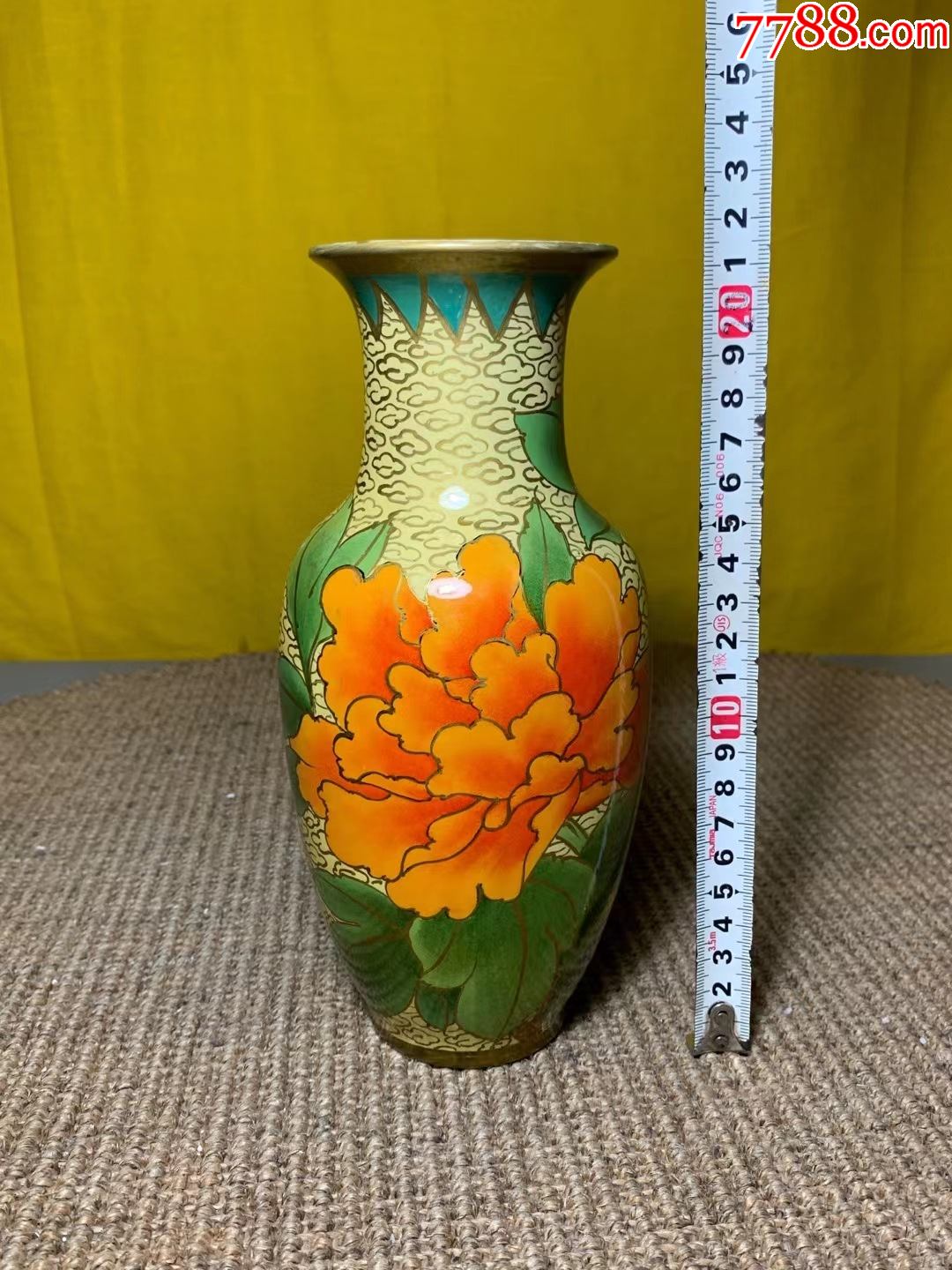 建国初瓷胎景泰蓝牡丹花卉纹赏瓶_景泰蓝/珐琅_旧书收藏_回收价格