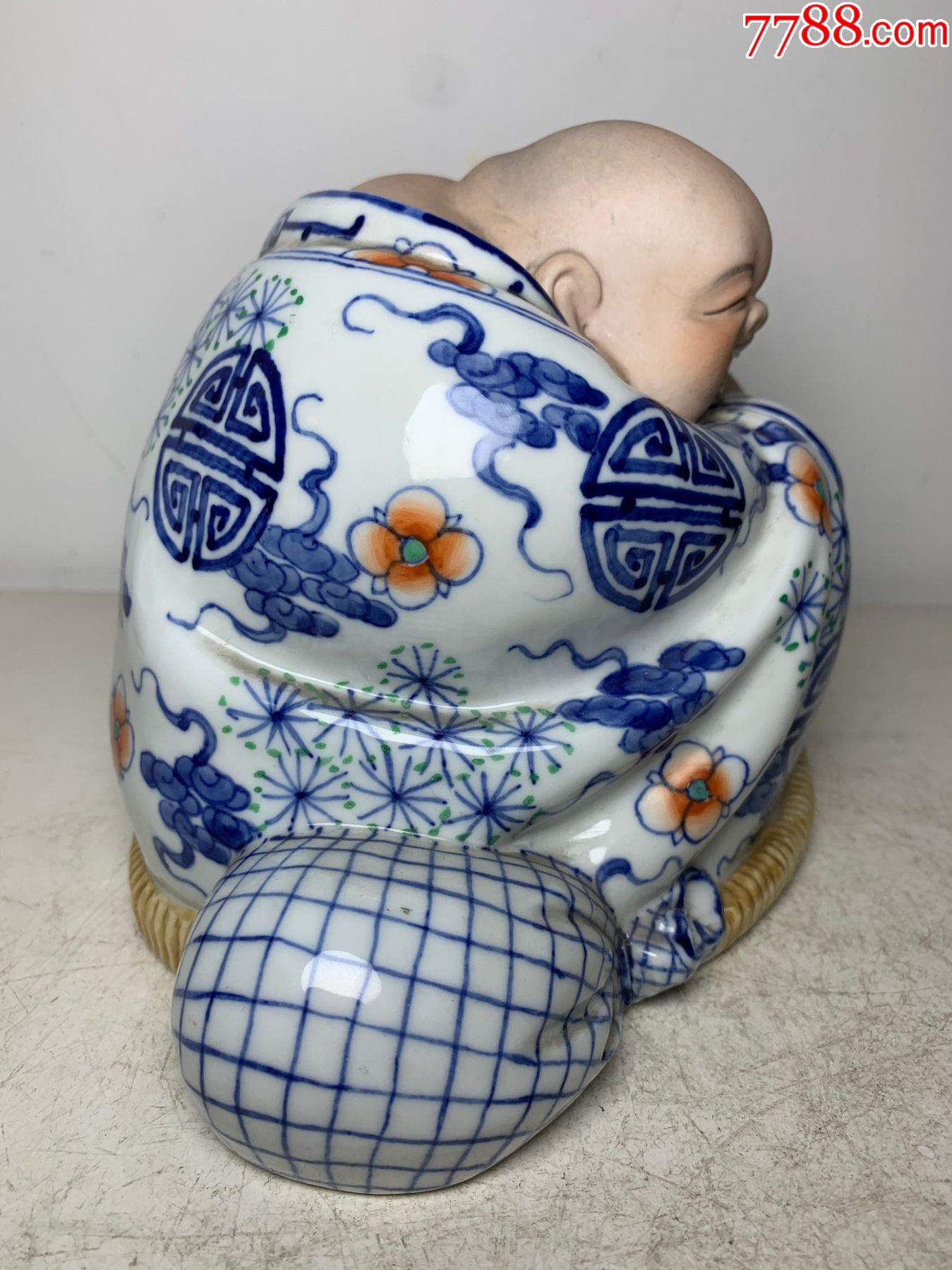 七十年代景德镇雕塑瓷厂斗彩弥勒佛瓷像摆件