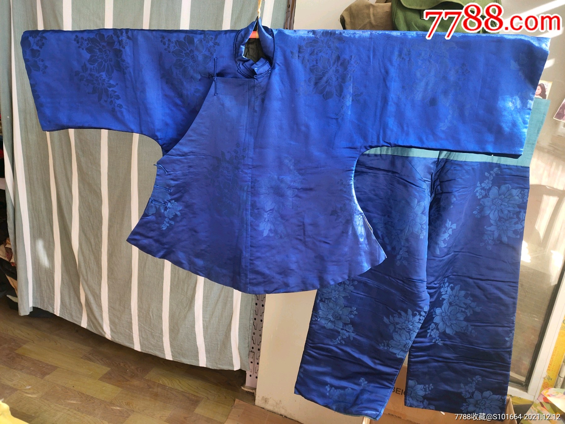 民国女式丝绸缎面大襟衣裤