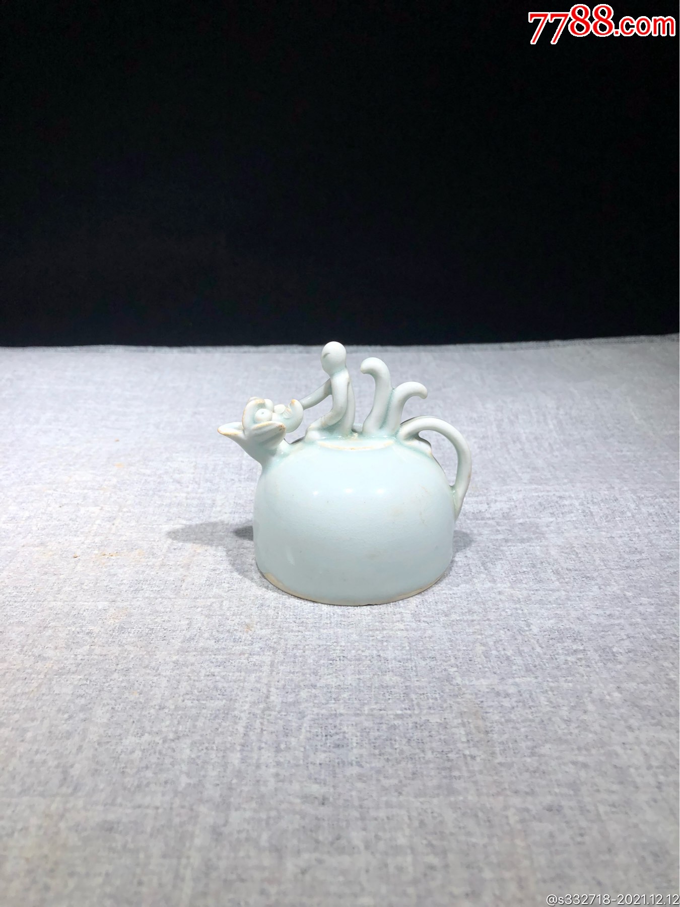 宋湖田窑龙头水滴