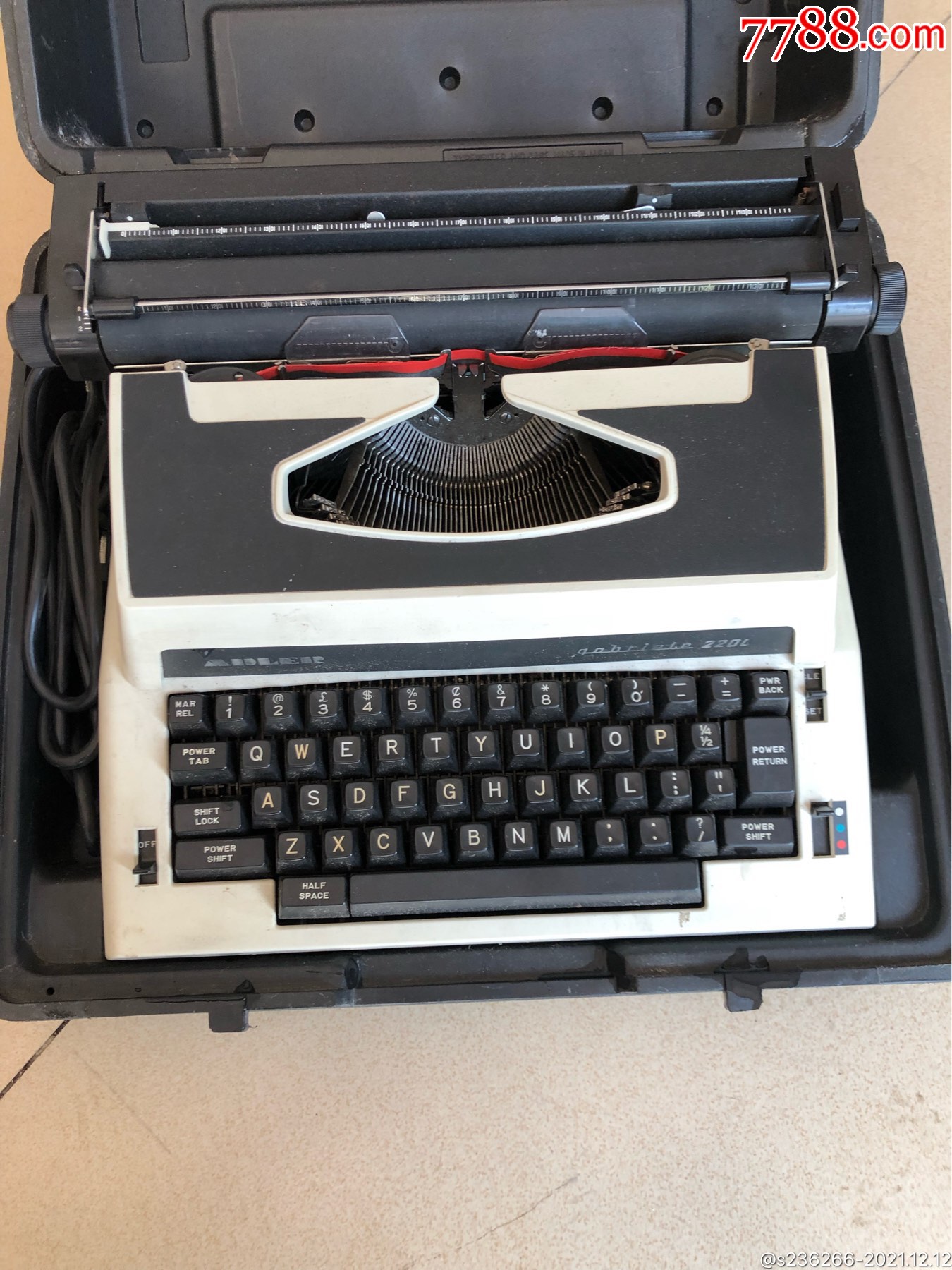 80年代德国打字机adler