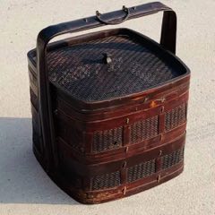 紫竹大食盒,手编制,包浆浓厚.