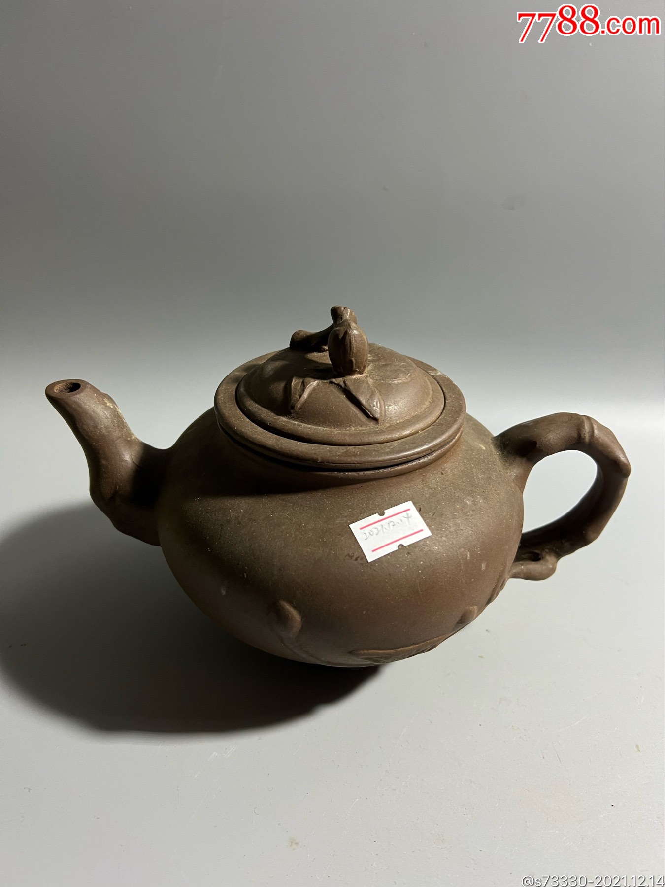 80年代以后紫砂报春壶一把