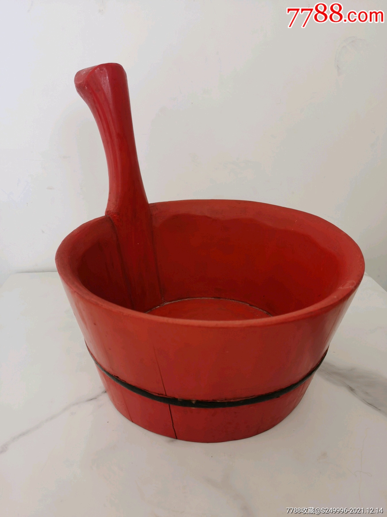 80年代老物件老水桶