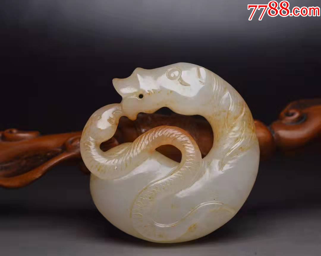 和田玉龙马精神