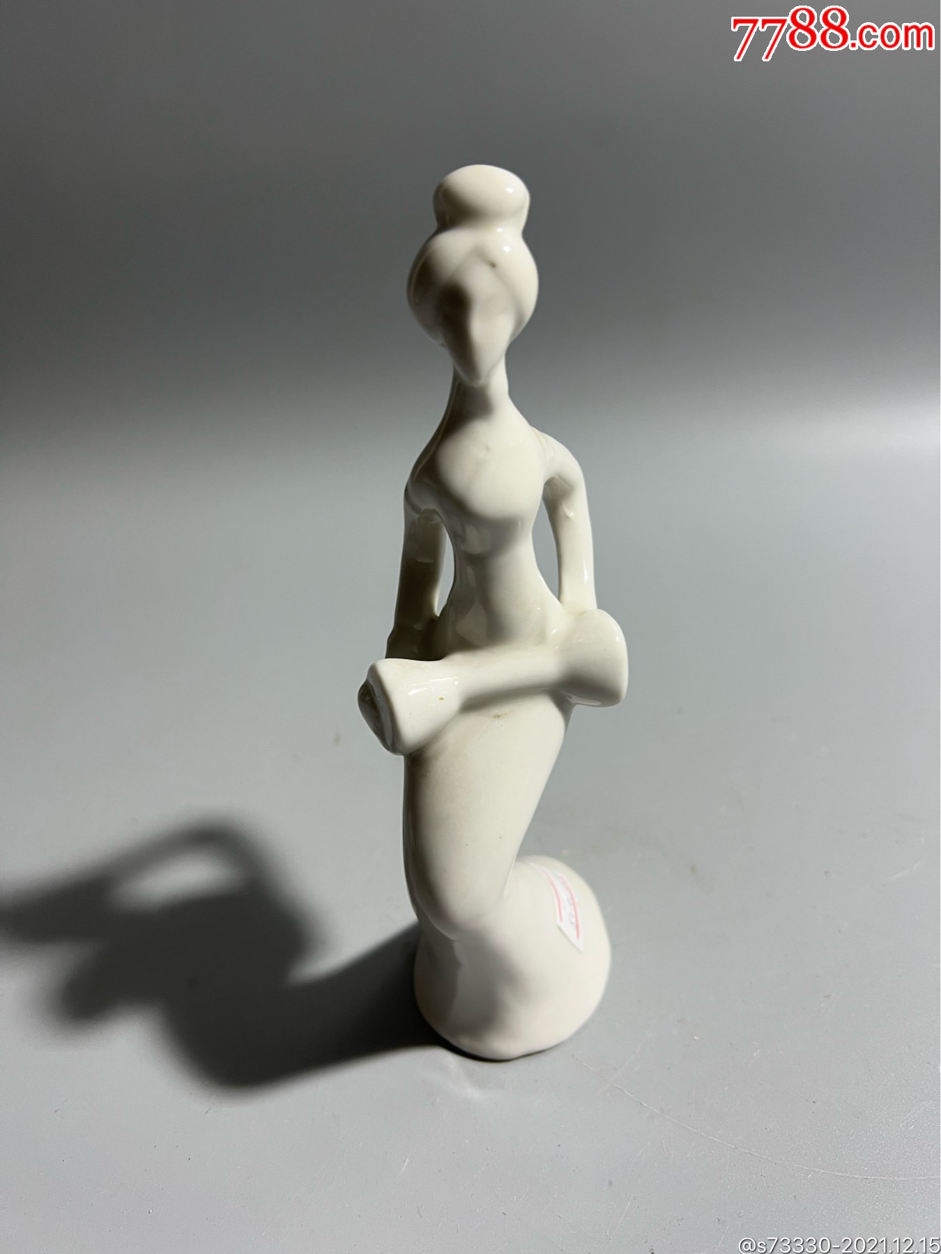 80年代白瓷景德镇舞女雕塑瓷1