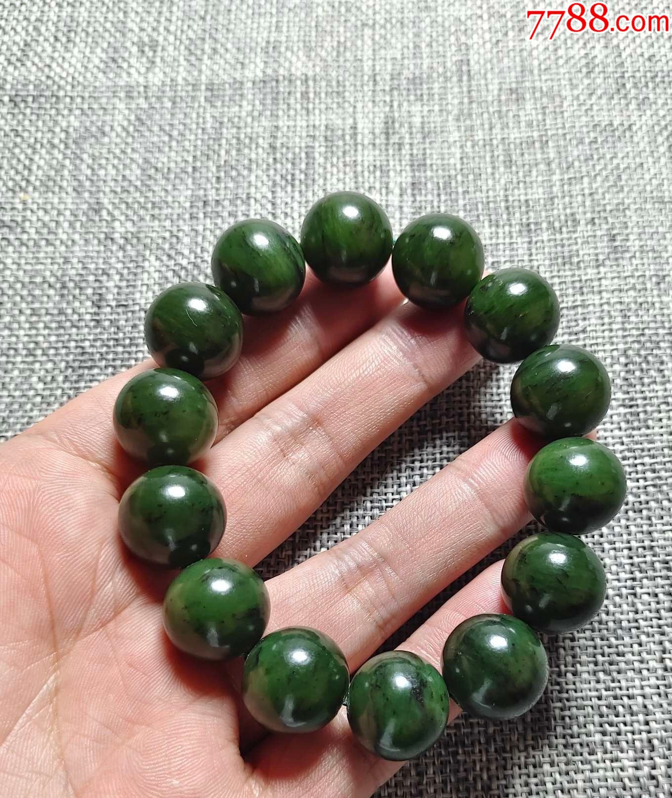 6191新疆和田玉碧玉手链88克