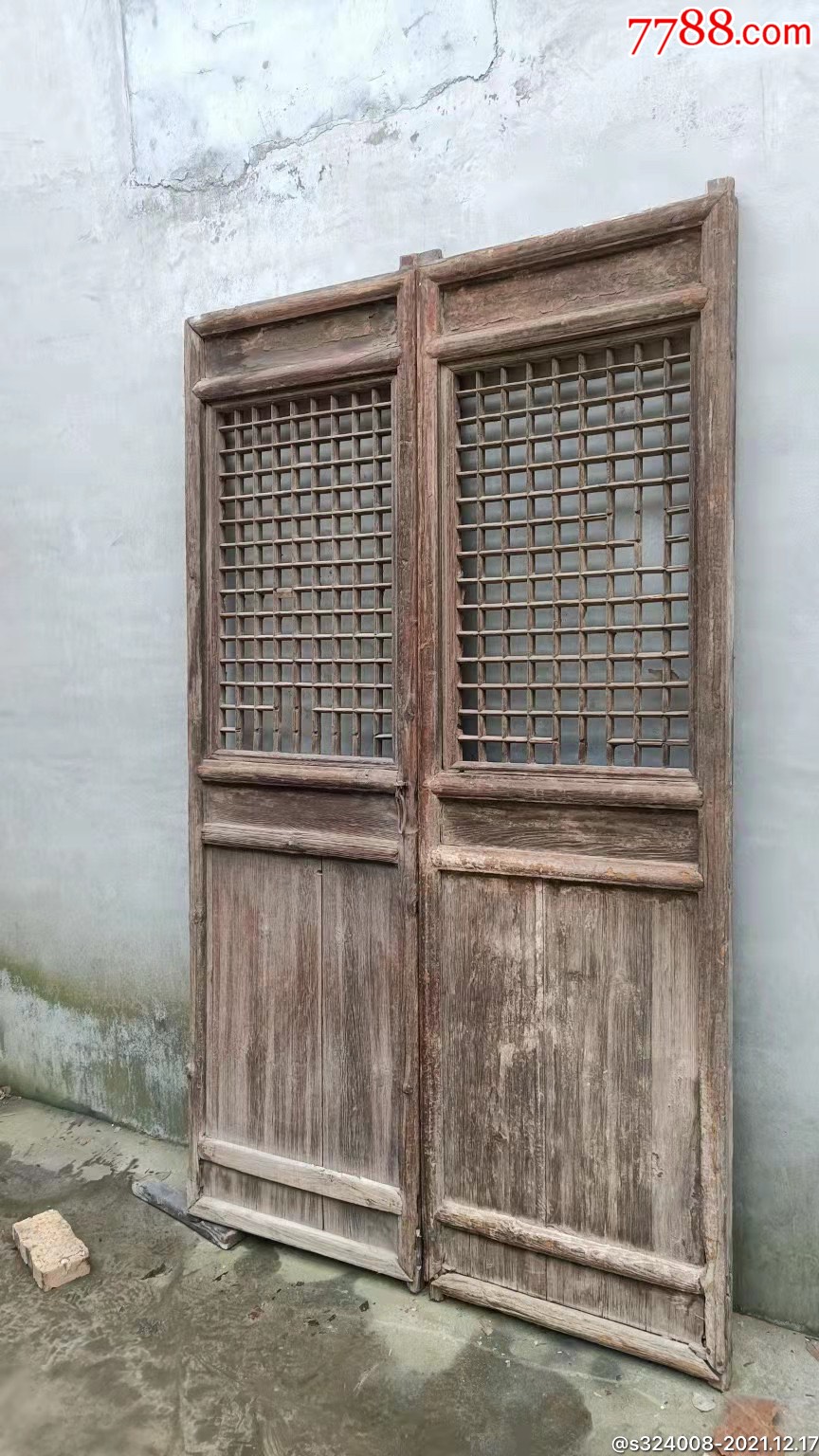 清代格栅门一对完整牢固正常使用