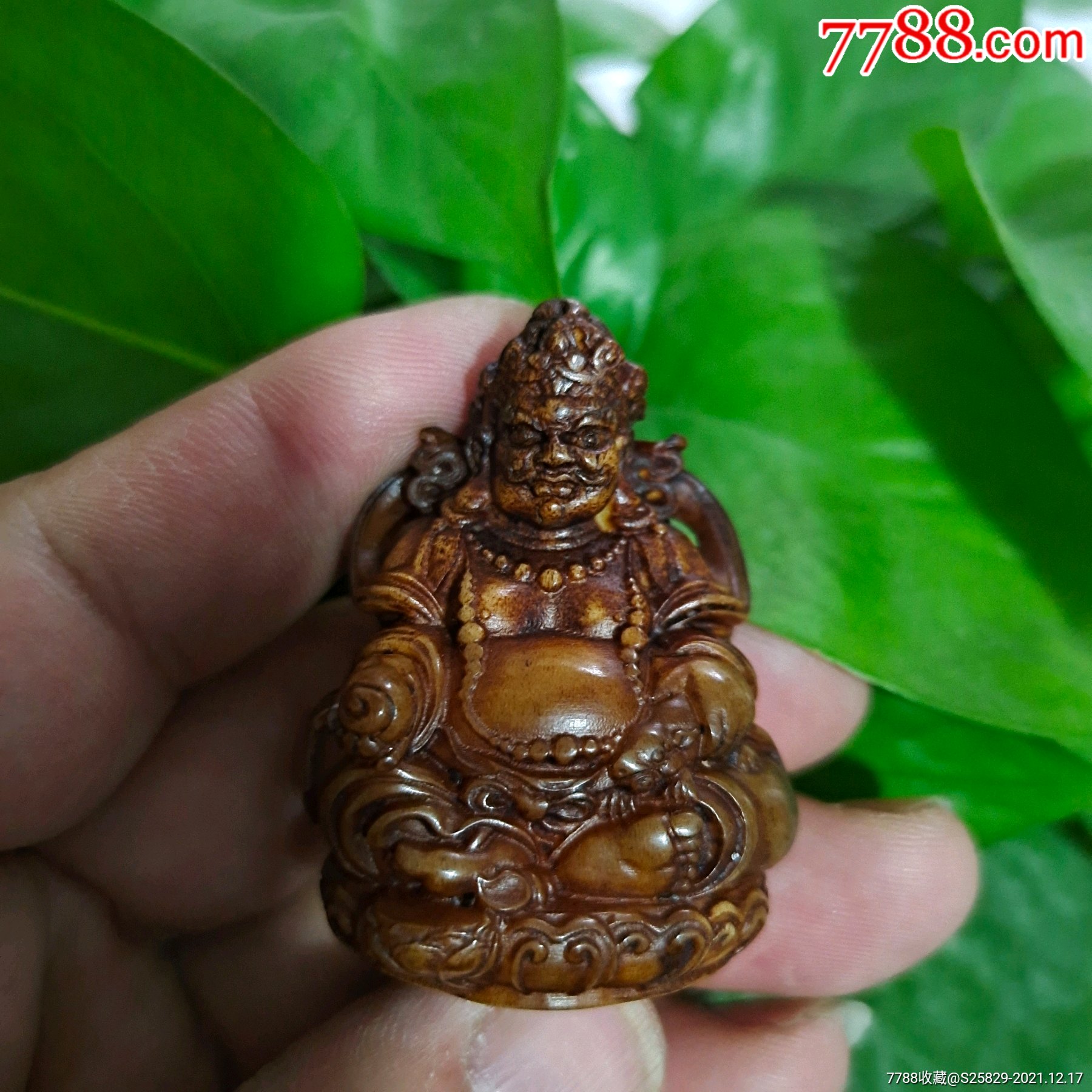 旧藏鹿角雕黄财神把件