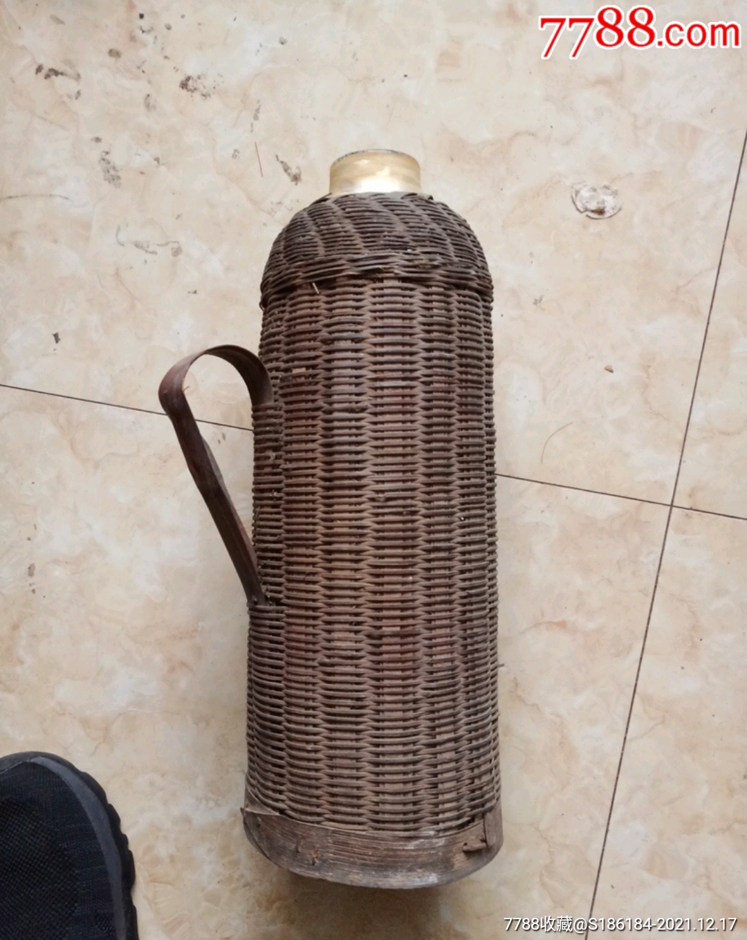 一个竹壳热水瓶_水壶/壶类_南得湖涂【7788收藏__收藏热线】