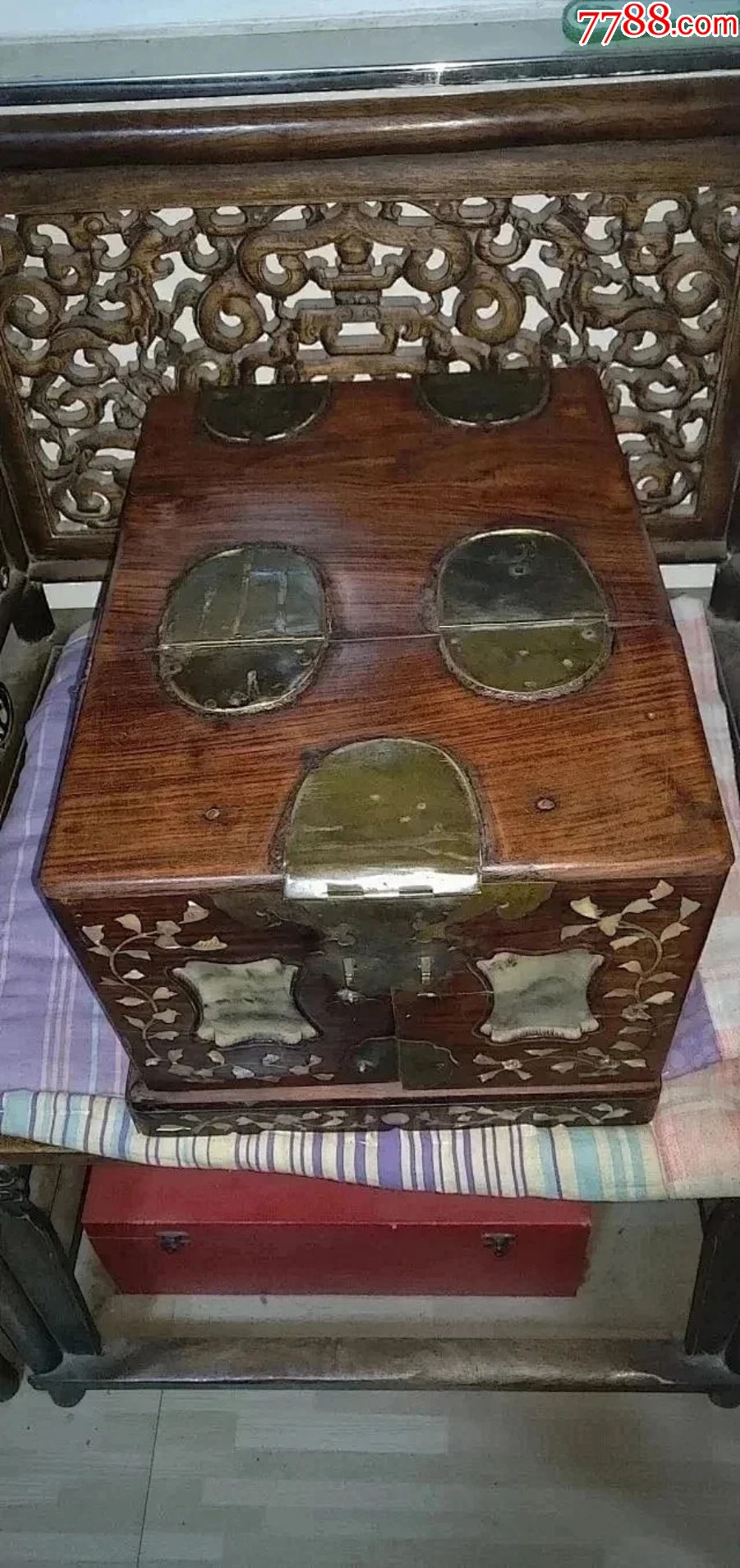 梳妆盒)尺寸38-27-22公分重17斤-价格:80000元-se84404353-木盒/木匣