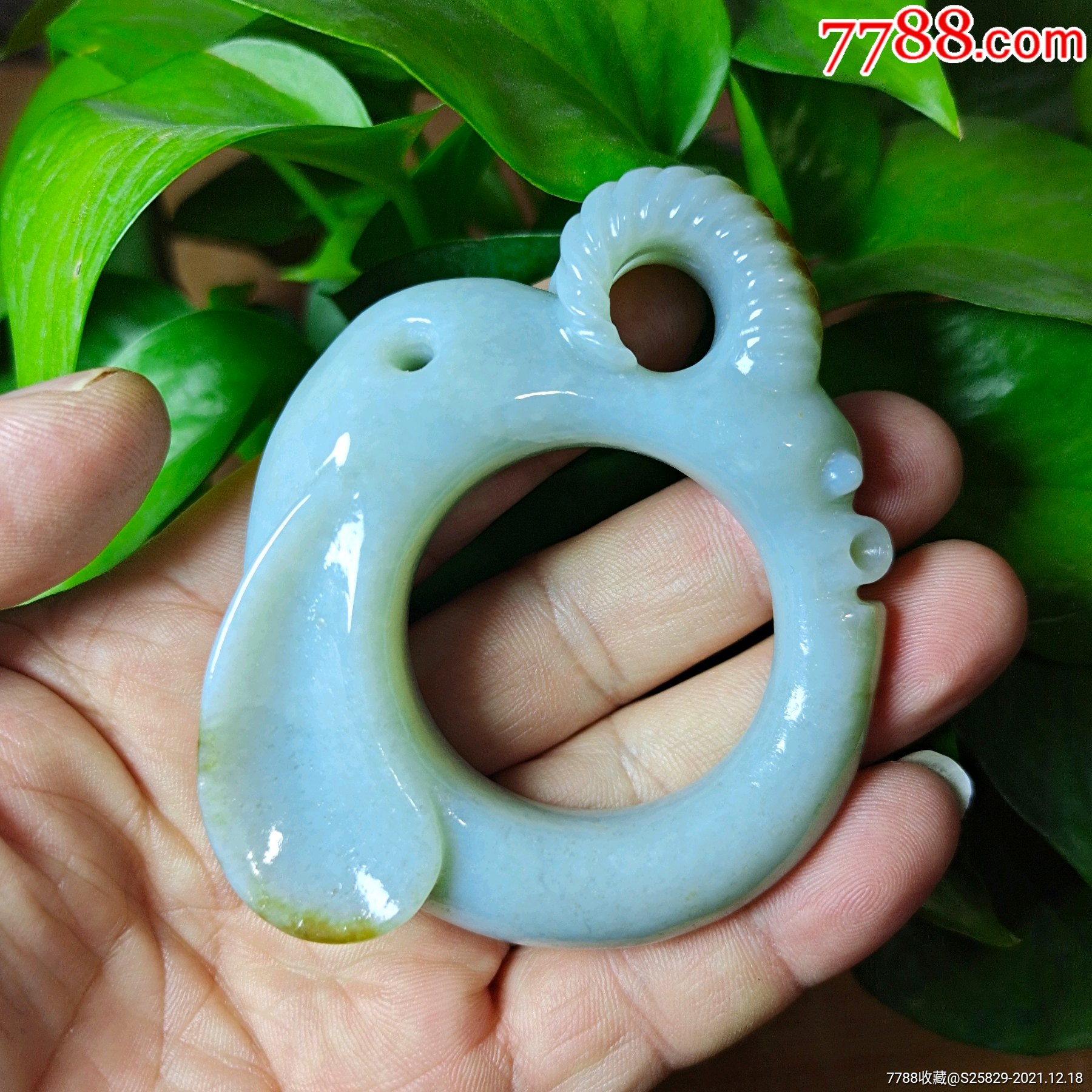 旧藏和田玉龙把件