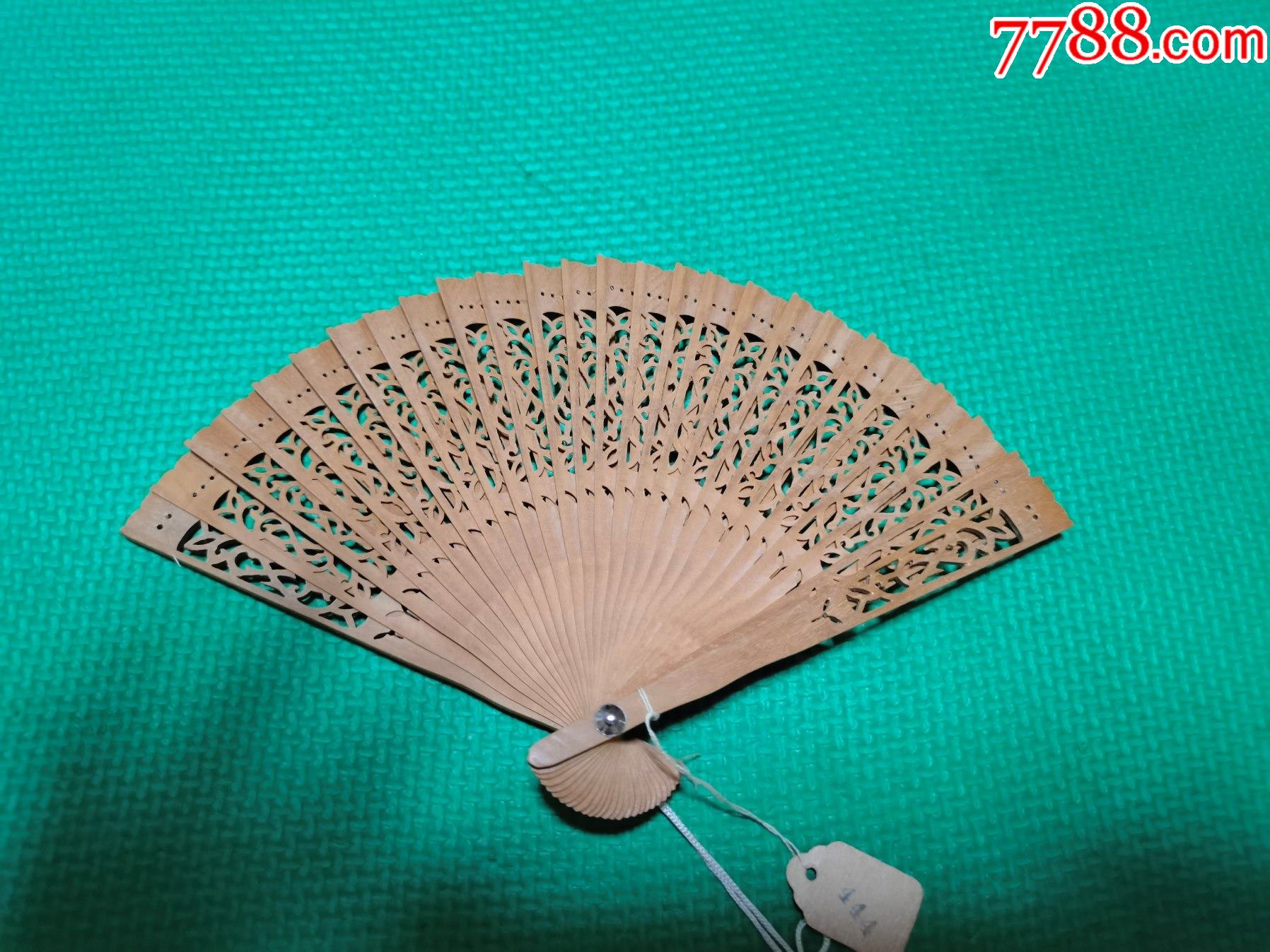 袖珍檀香木折扇