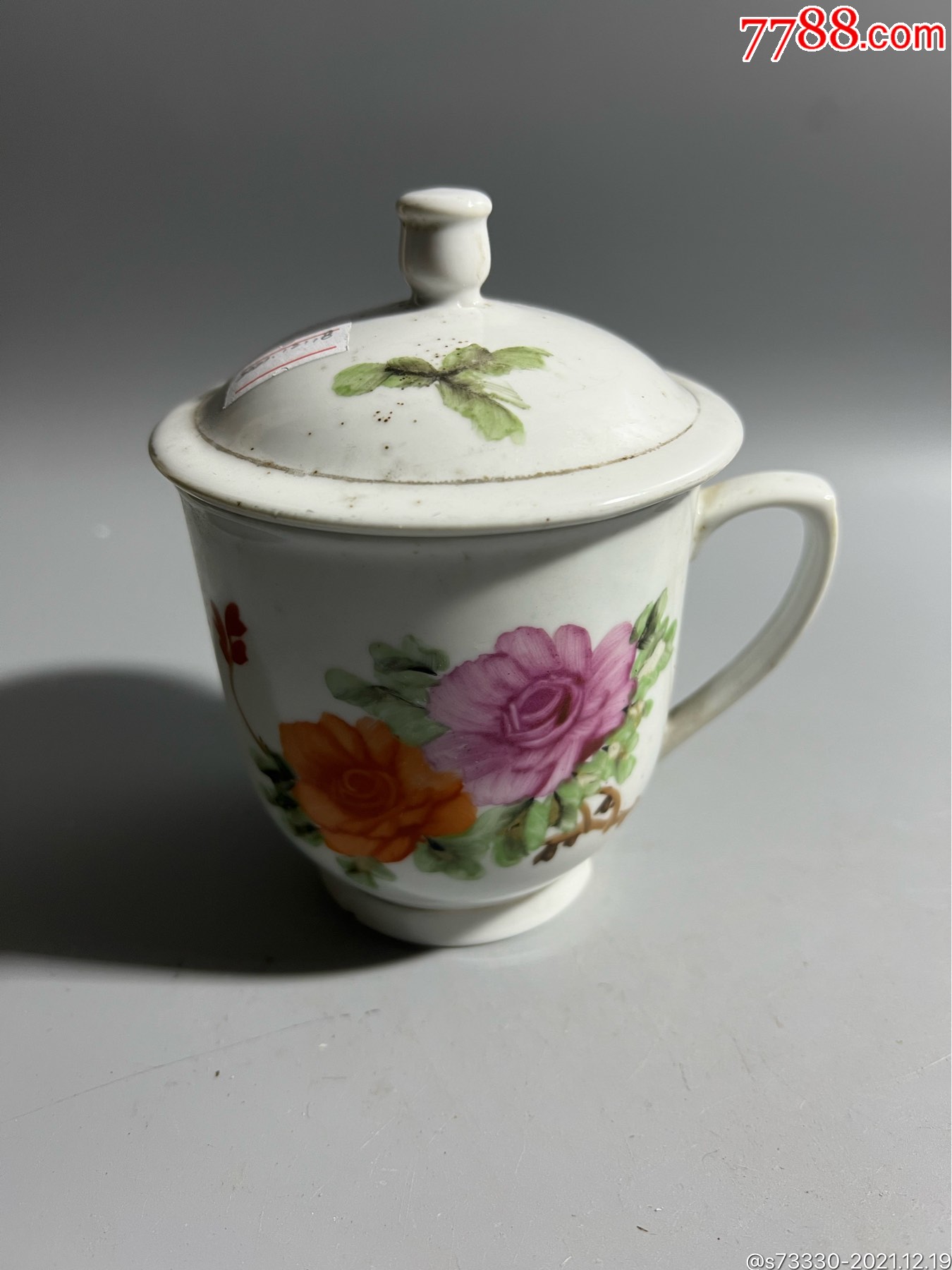 70年代文革粉彩手绘牡丹花卉盖杯一只磕