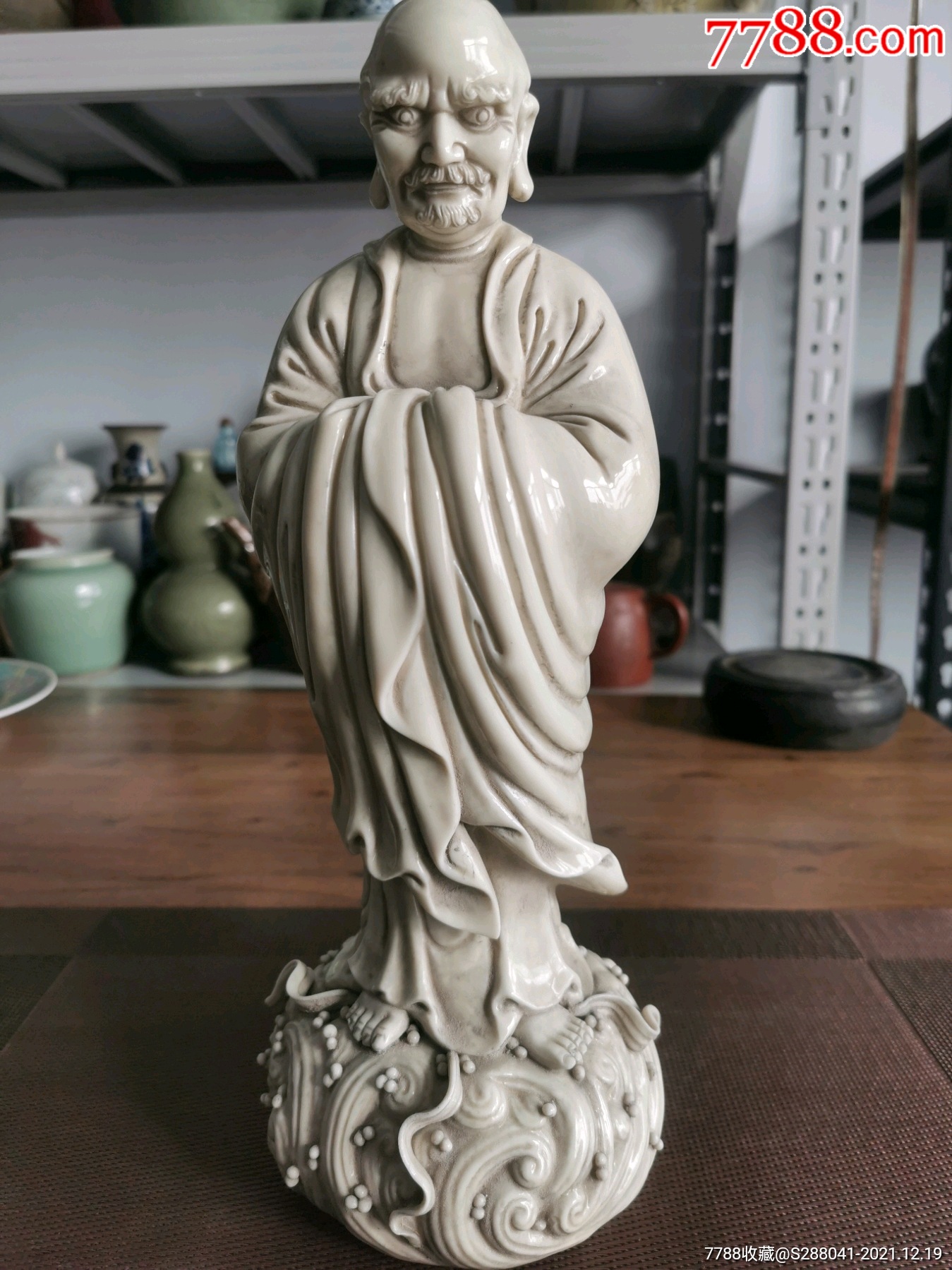 明德化窑何朝宗款达摩祖师像老瓷器瓷像