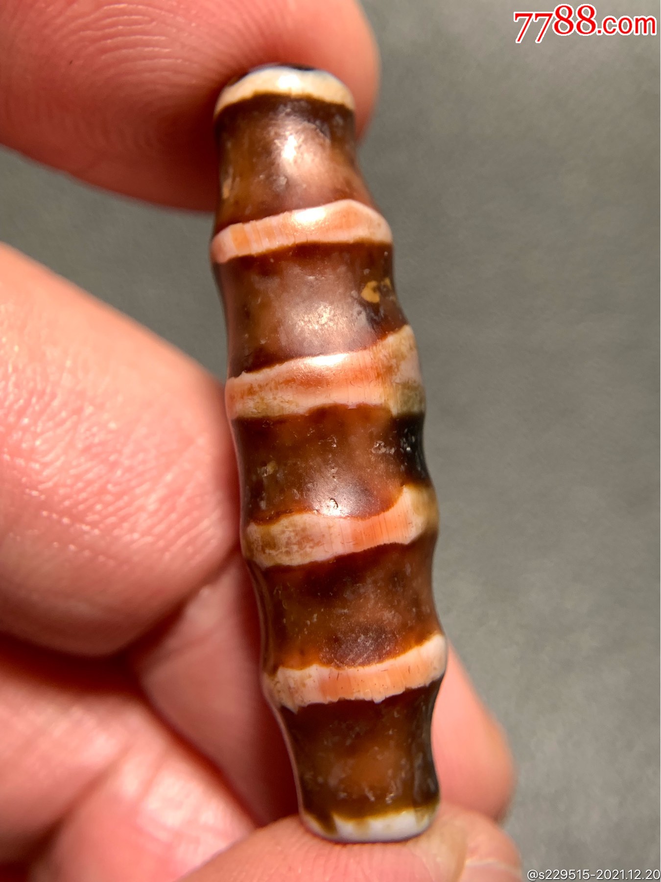 藏传阴刻纹线天珠37910毫米