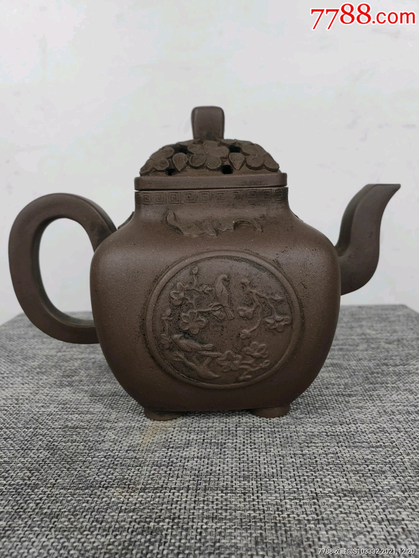 旧藏荆溪钱弘文制老紫砂壶一把壶盖镂空雕刻出水流畅断水利落包浆醇厚