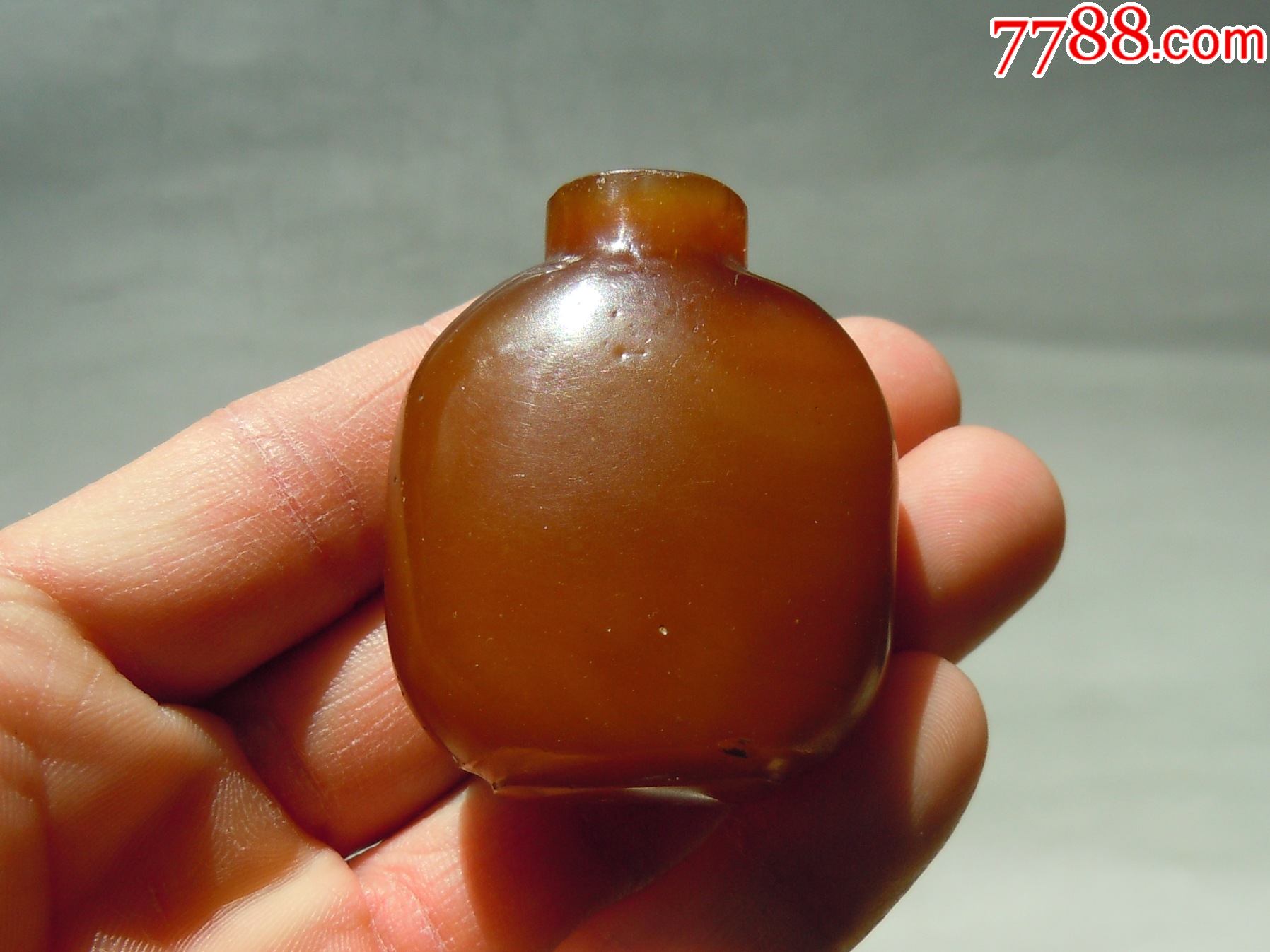 民国料器鼻烟壶