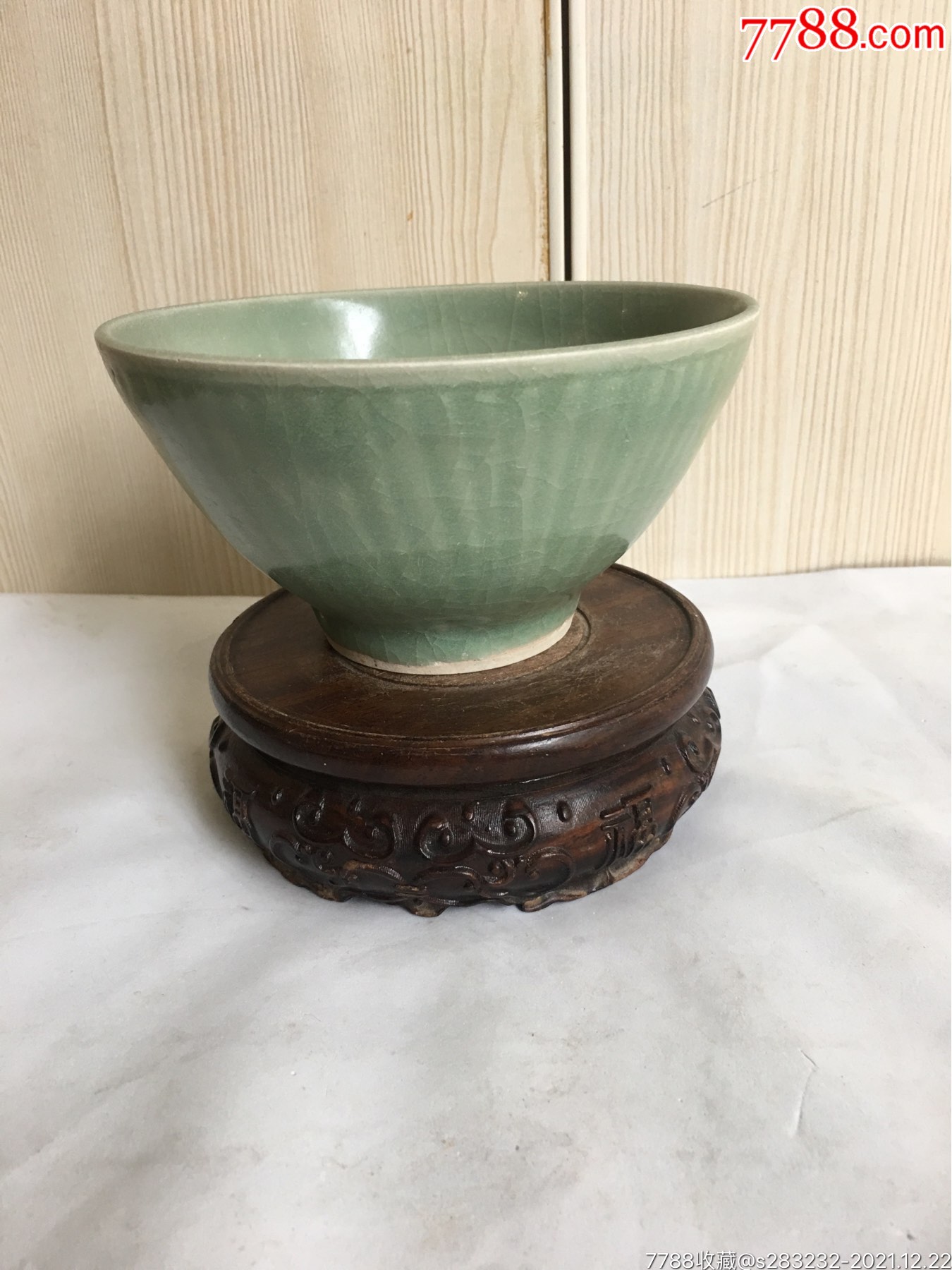 元时期龙泉窑梅子青釉菊瓣碗_价格499元_第1张_7788商城__七七八八