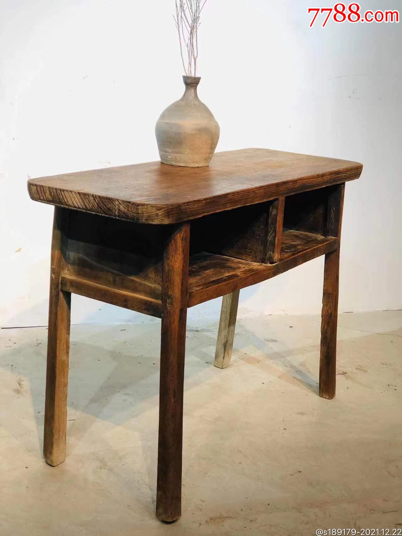 明代紫榆木独面书桌2